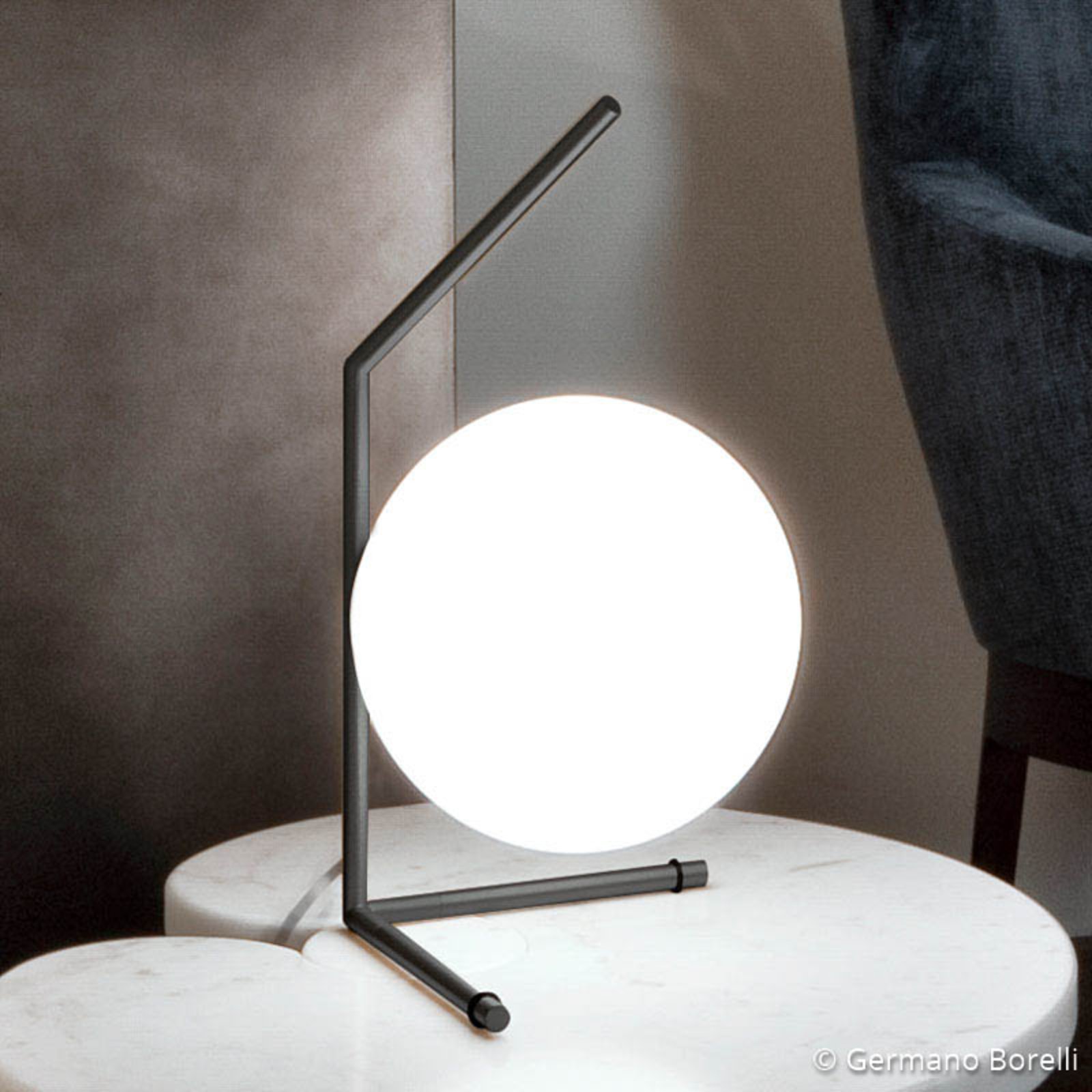 IC T1 Low Tischleuchte Matt Schwarz - Flos