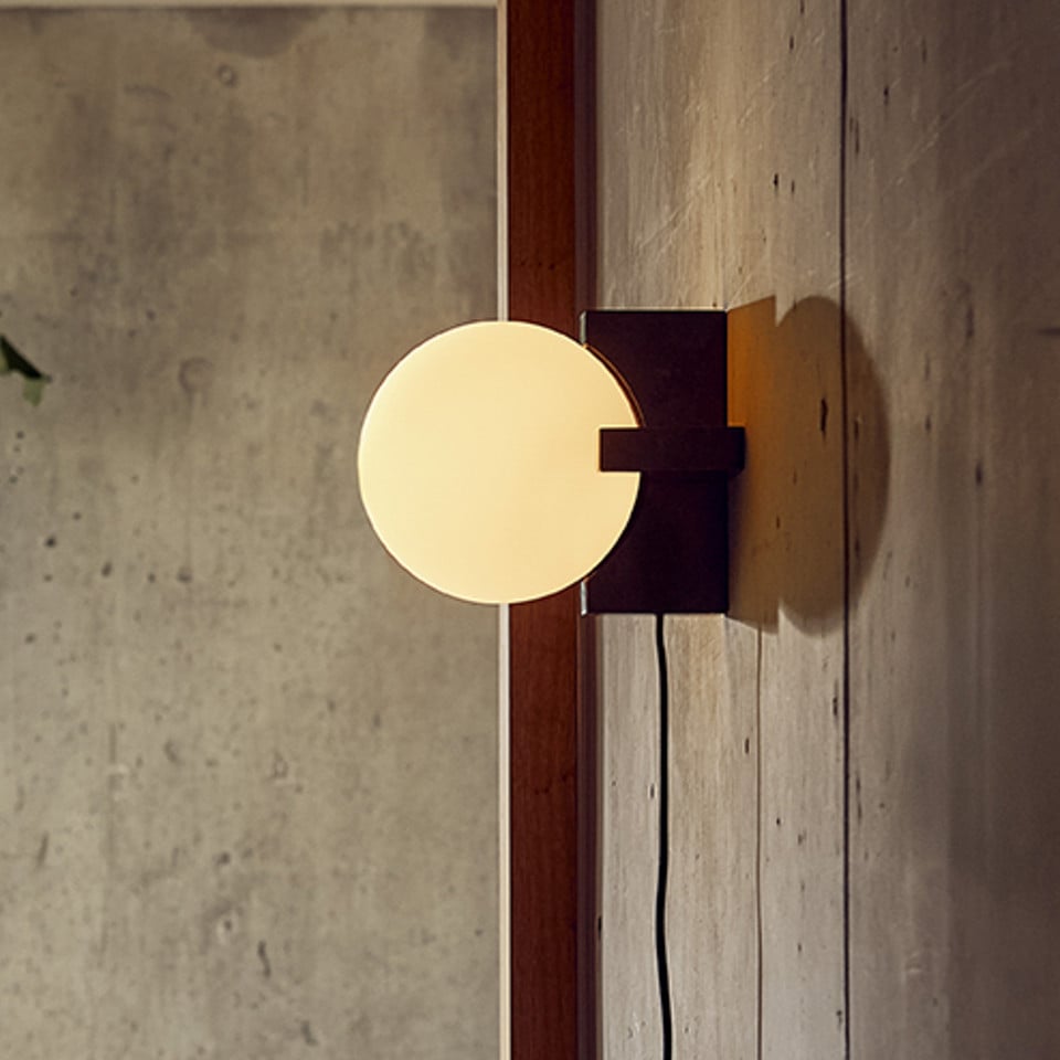 Frandsen Hito bordslampa, svart från Frandsen