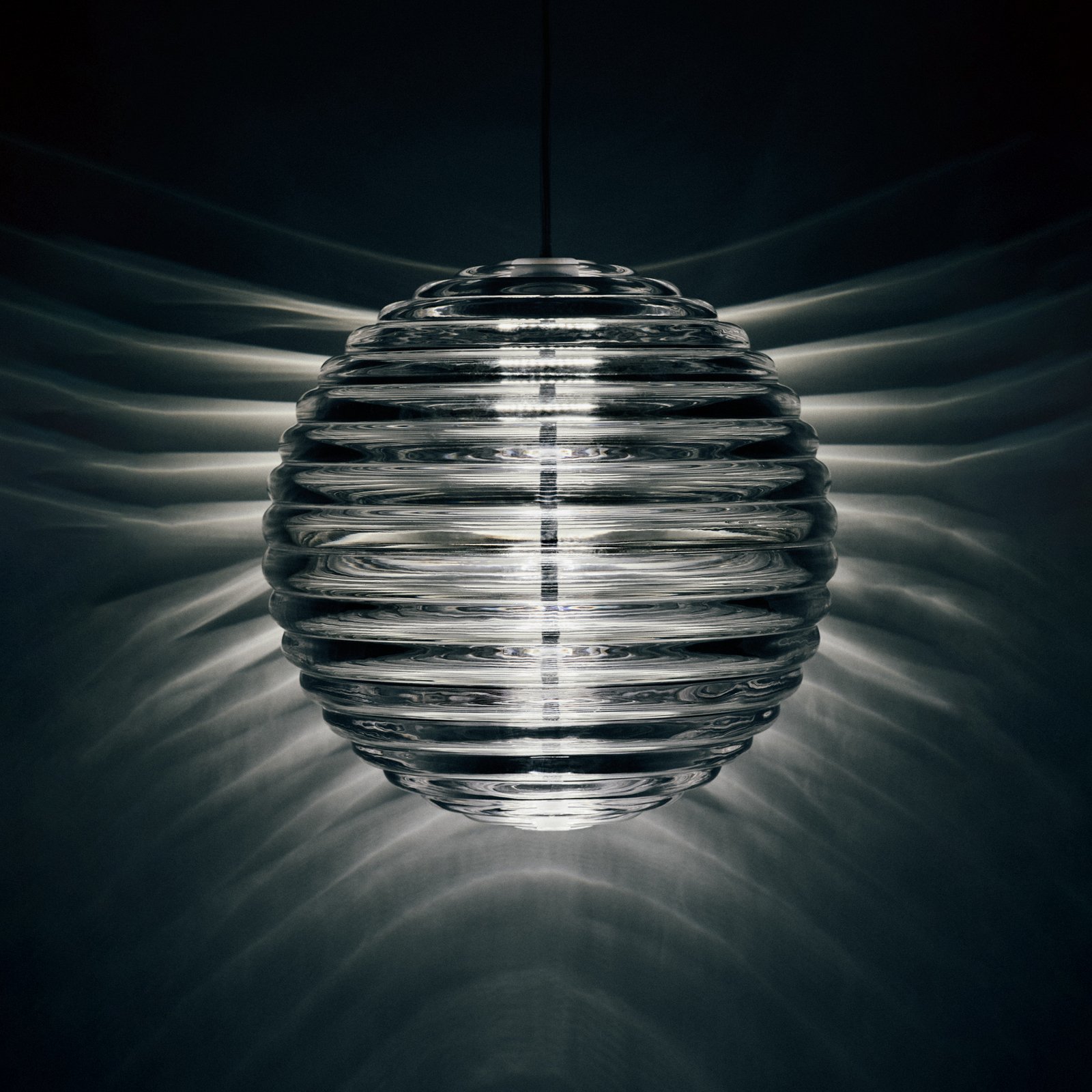 Tom Dixon LED-lambi Press Sphere, läbipaistev Ø 30 cm klaas 927