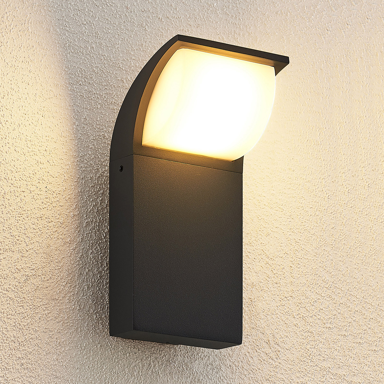 Lucande Tinna LED vonkajšie nástenné svietidlo