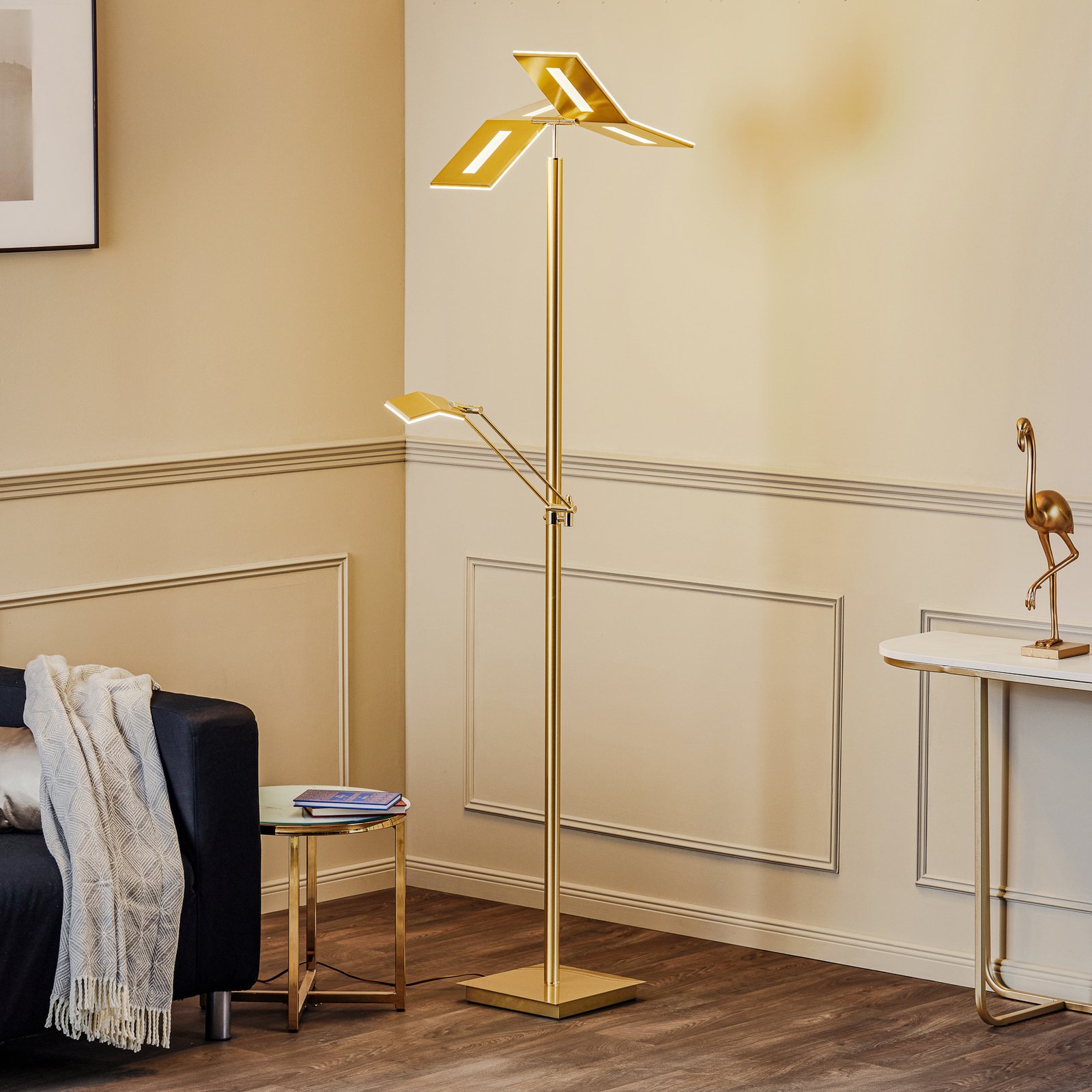 Lucande Hadlee LED floor lamp, brass