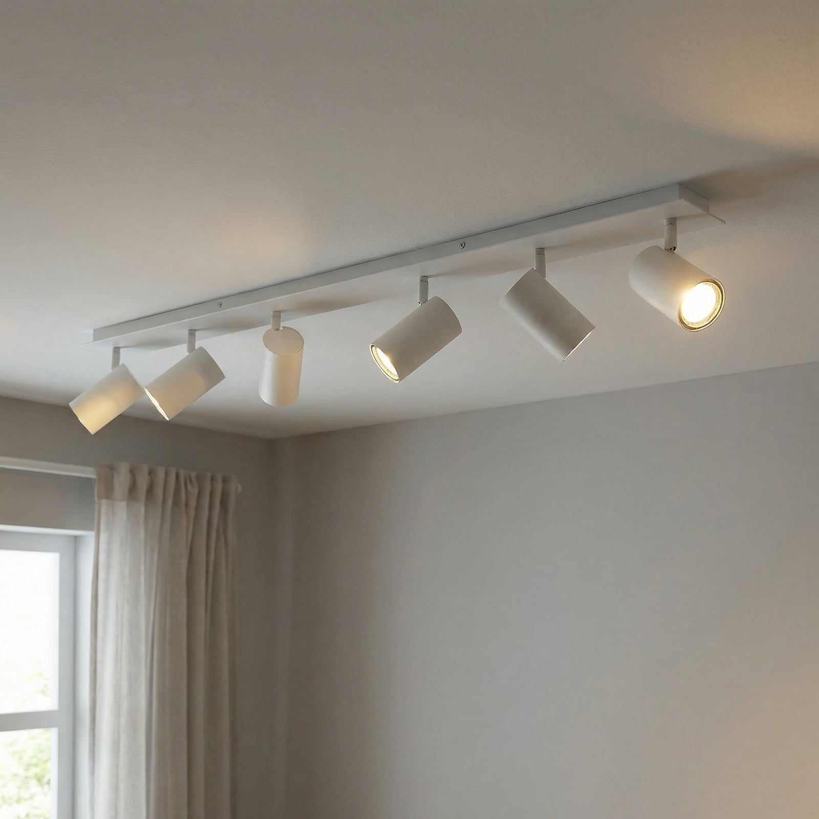 Lindby takspotlight Joffrey, 116 cm, vit, 6 lampor, GU10