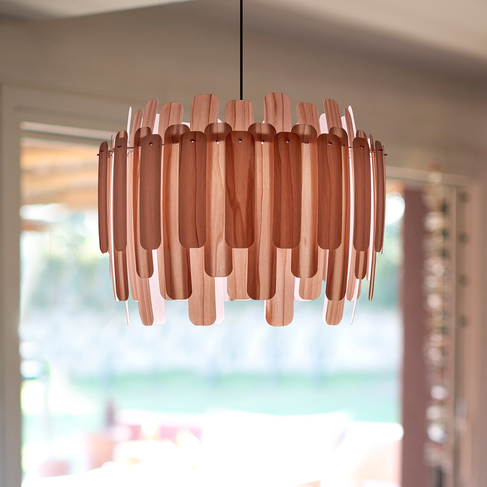 LZF Maruja wooden pendant light