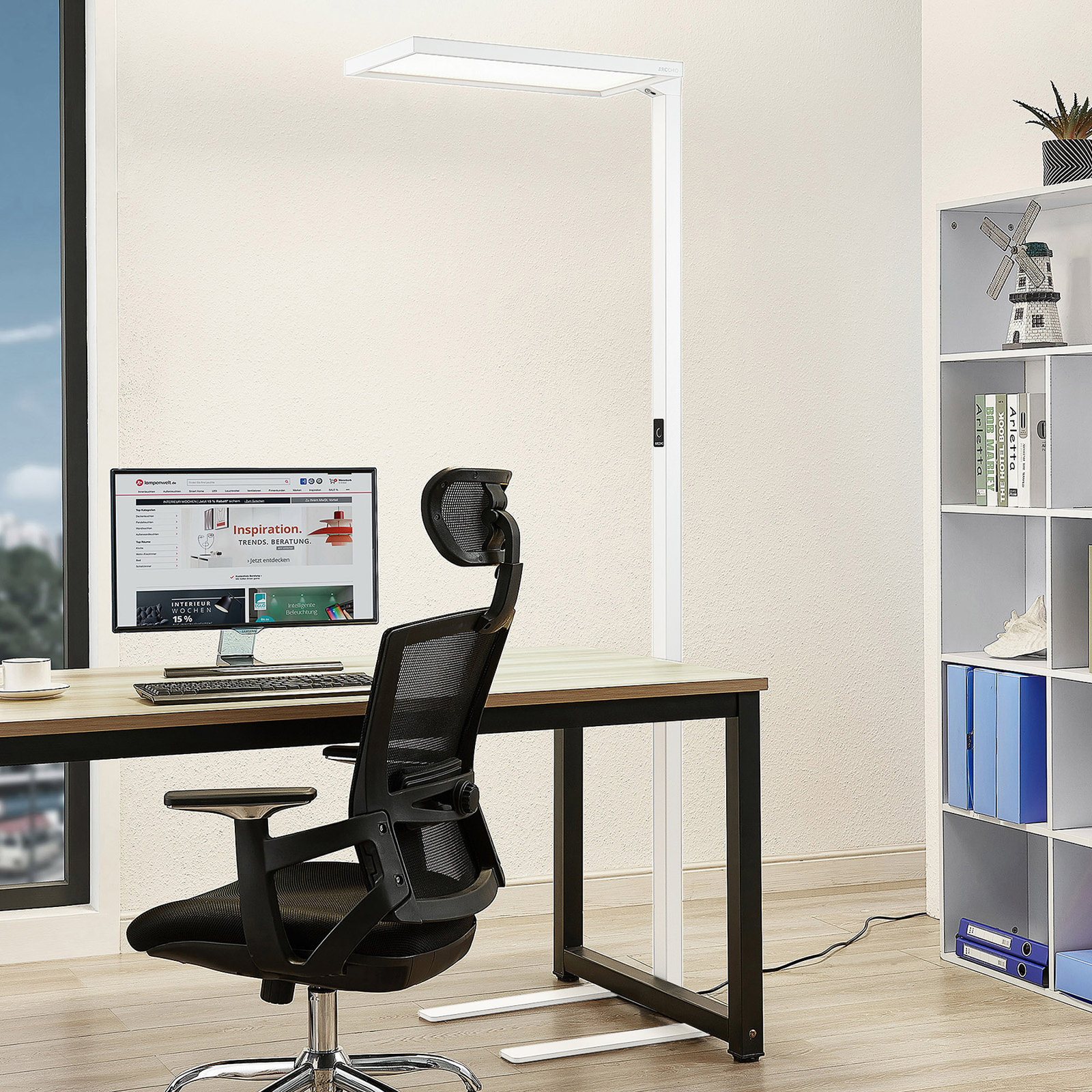 Arcchio Nelus LED kantoor vloerlamp, sensor, wit