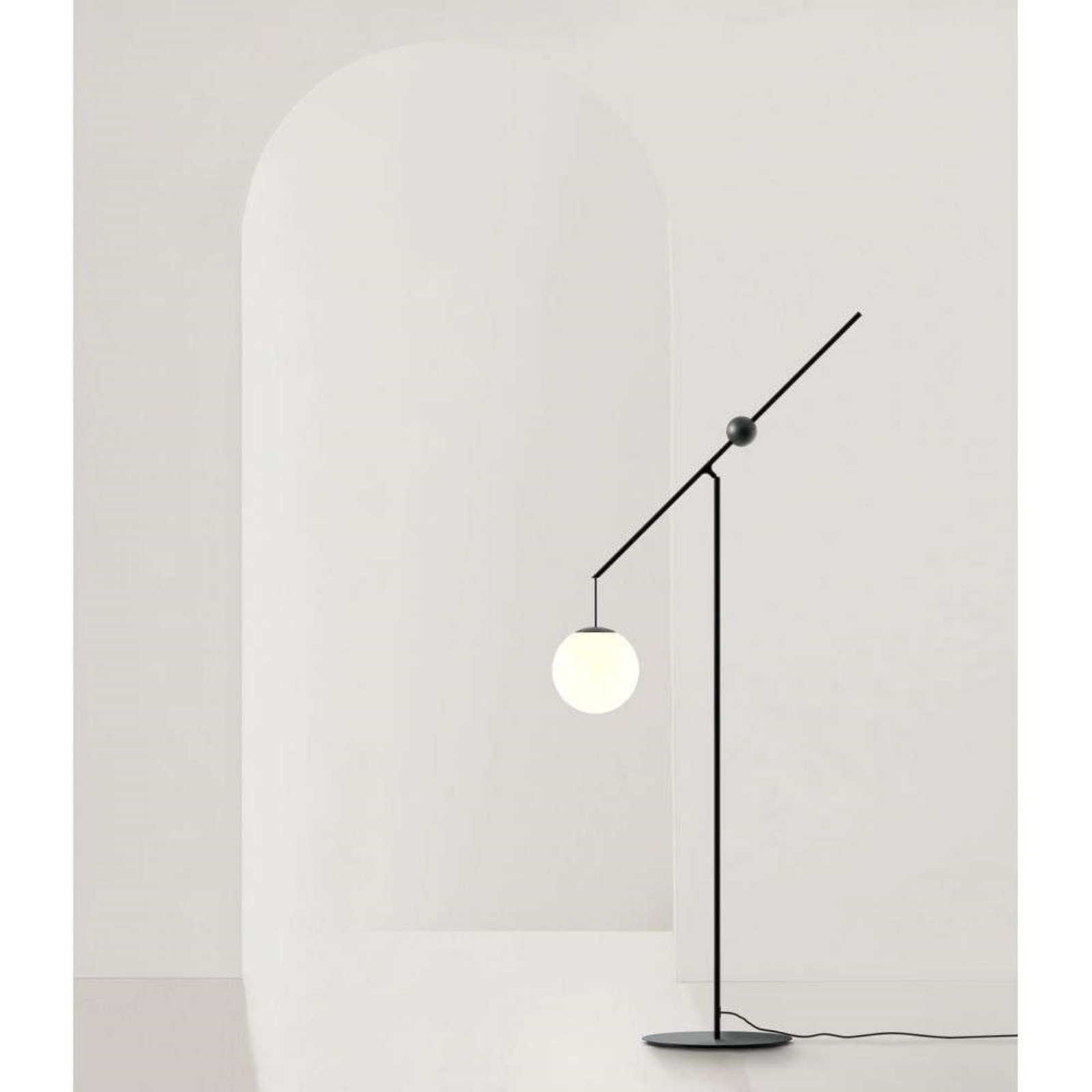 Malamata Lampadar Matt Black - Luceplan