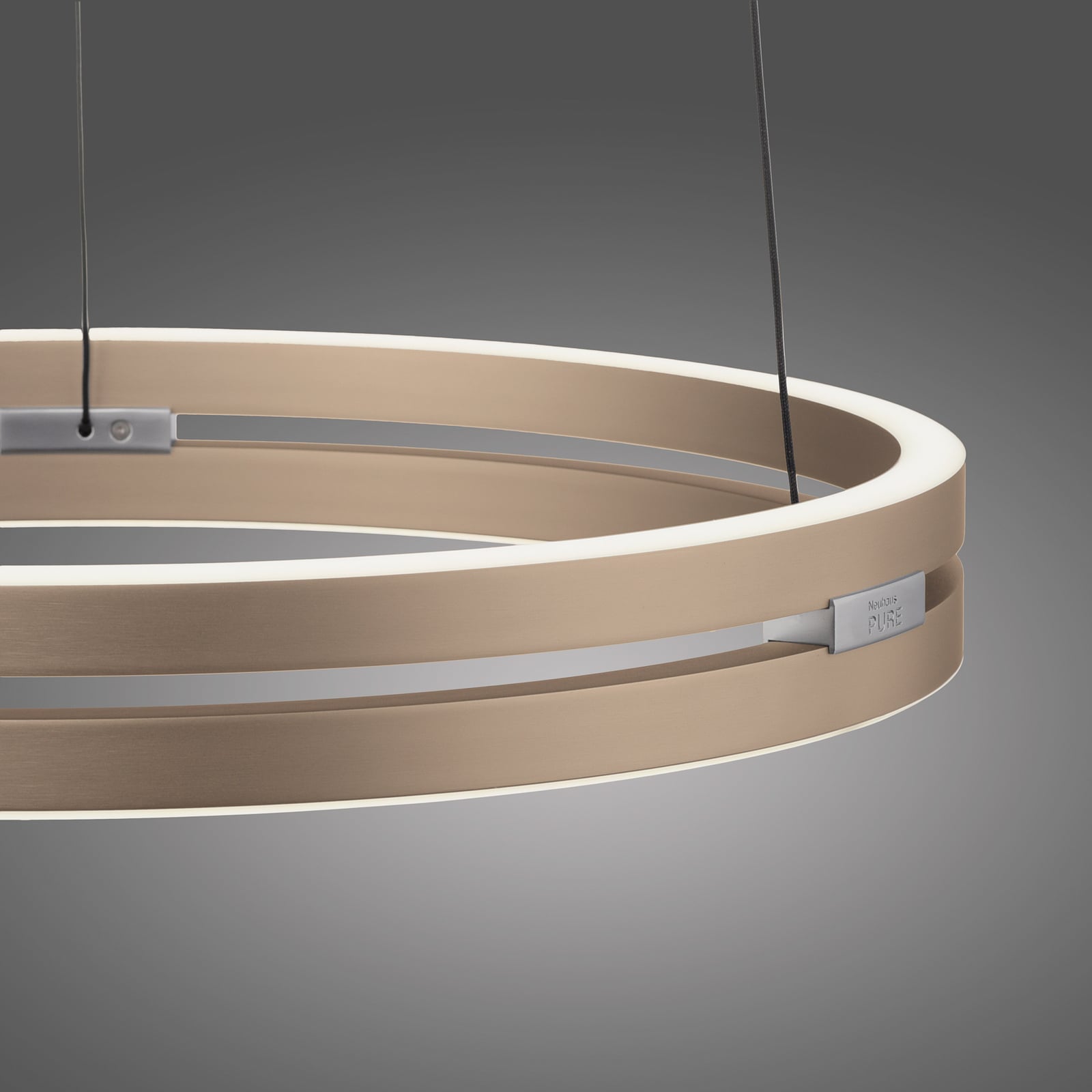 E-Loop LED-Hängelampe, ivory gold, Ø 50 cm, Alu, CCT - PURE E-Loop LED-Hängelampe, ivory gold, Ø 50 cm, Alu, CCT - PURE