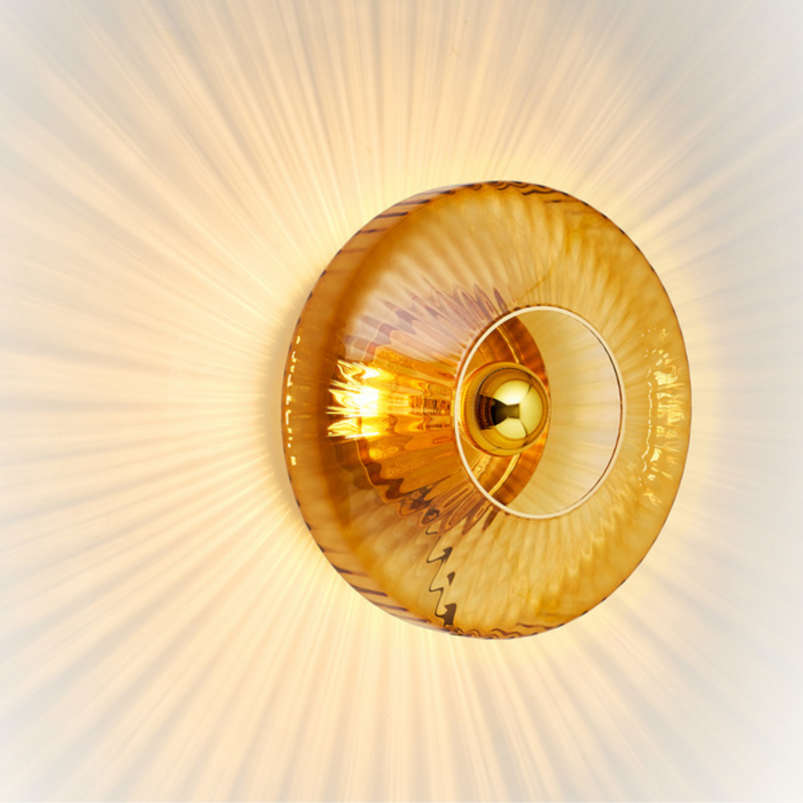 New Wave Optic Wall Lamp XL Amber - Design By Us New Wave Optic Wall Lamp XL Amber - Design By Us