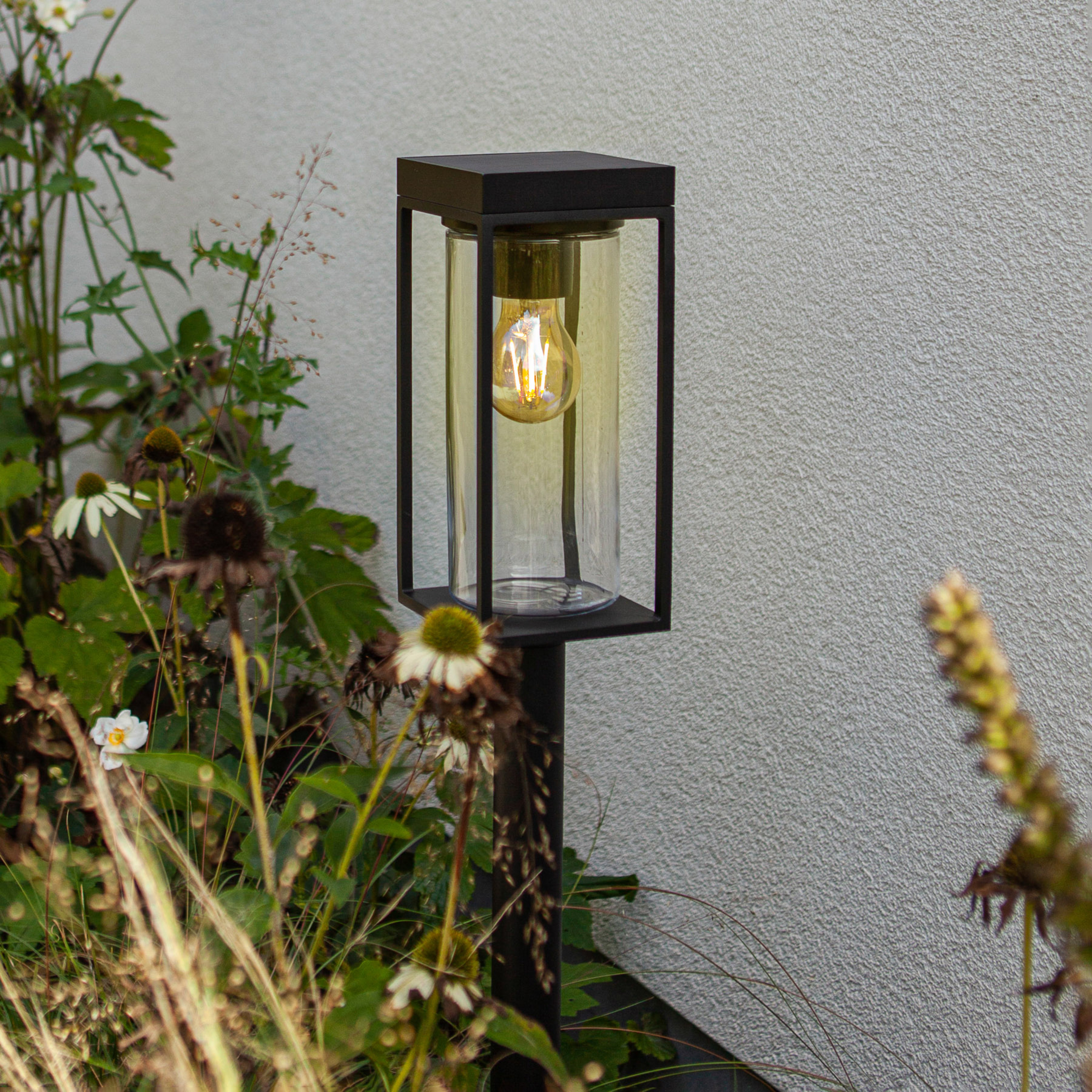 Borne lumineuse solaire Flair, capteur, piquet de terre, intensité variable