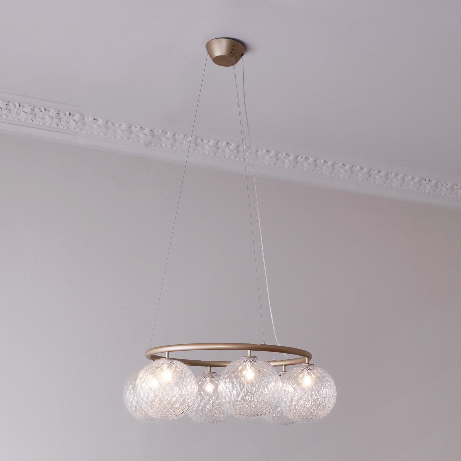 Lustre Miira 6 Circular, Ø 80 cm, laiton/transparent - Nuura