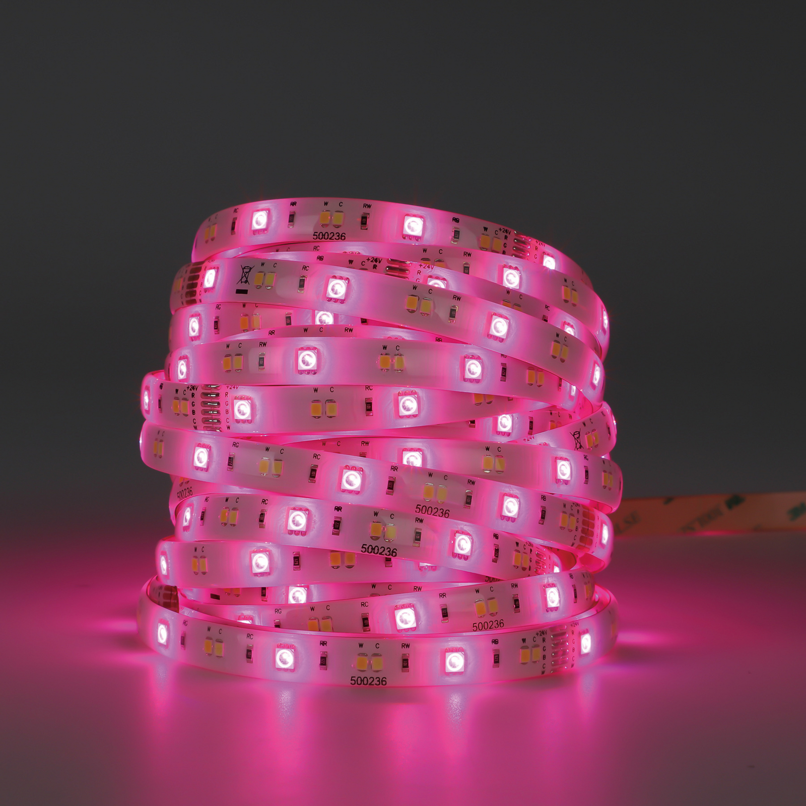 EGLO connect Stripe-Z RGBW LED trakovi, 8 m EGLO connect Stripe-Z RGBW LED trakovi, 8 m