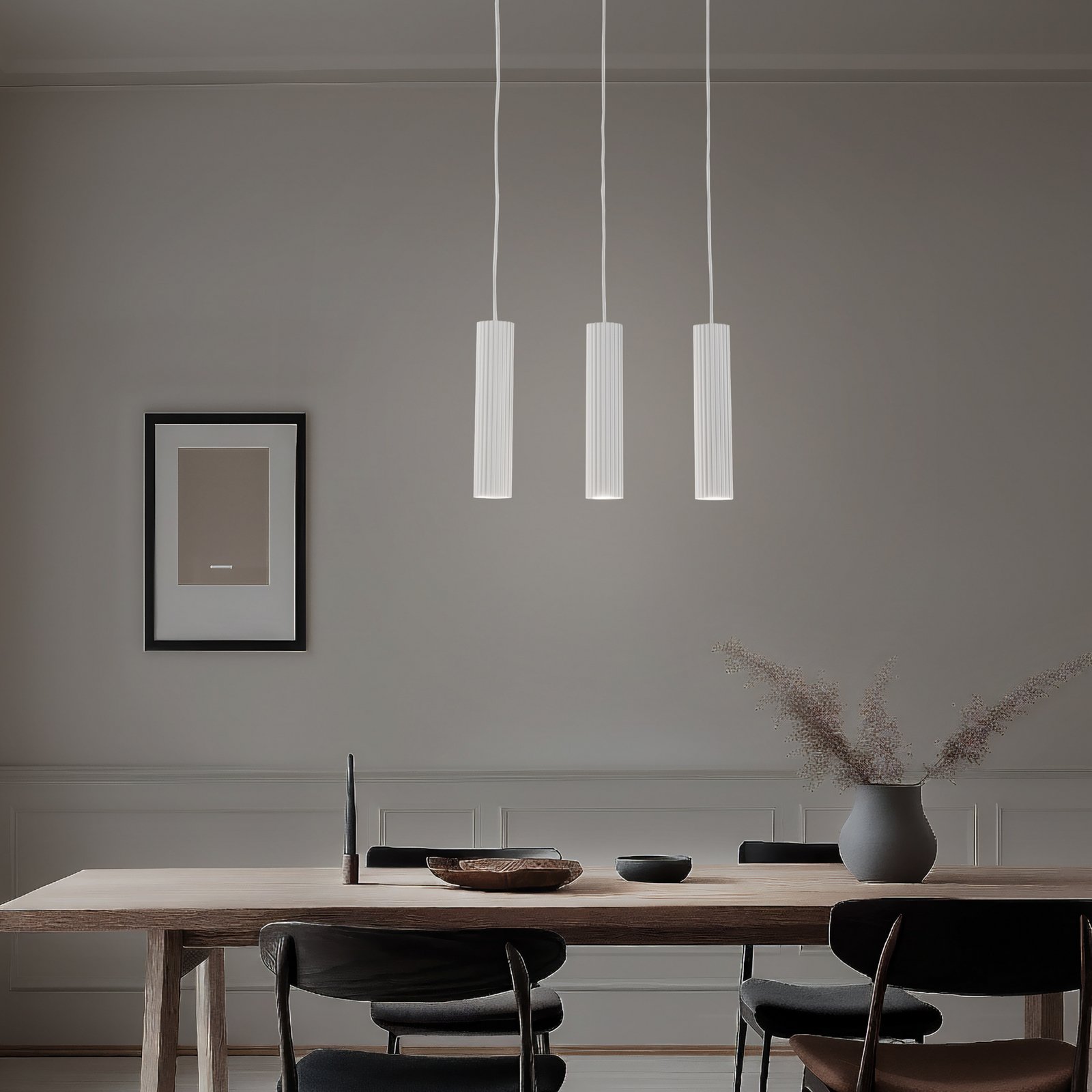 Carbon hanging light, white, length 45 cm, aluminium, 3-bulb.