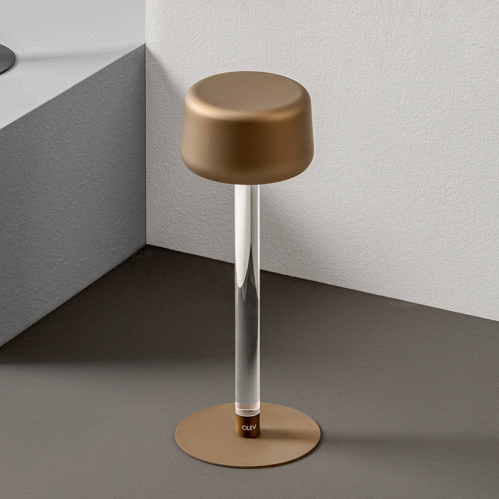 Olev tee design asztali lámpa újratölthető akkumulátorral, arany színben