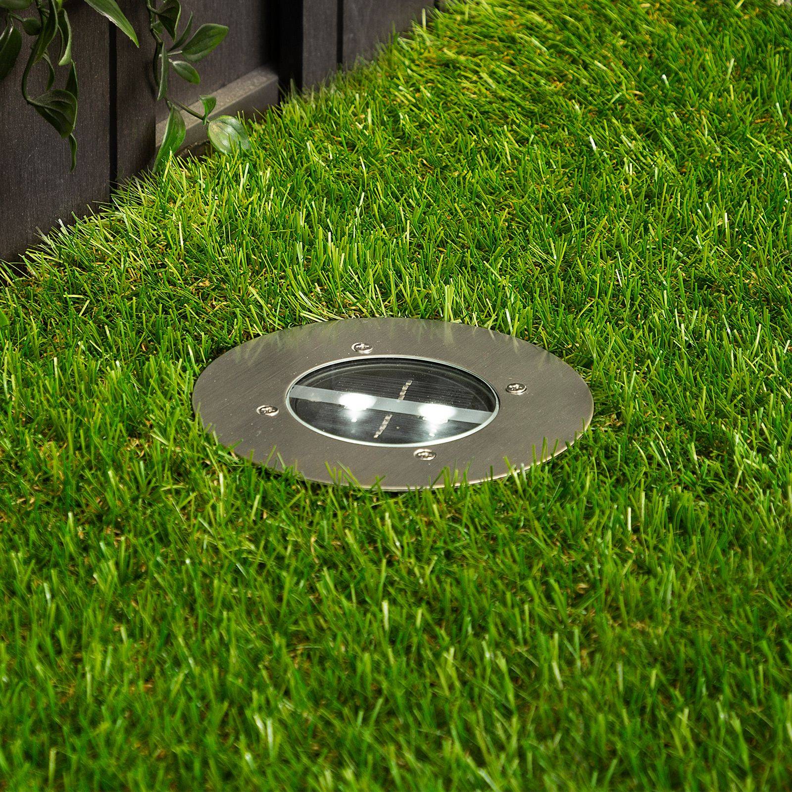 Round, solar LED deck light Lugo, IP44 Lights.co.uk