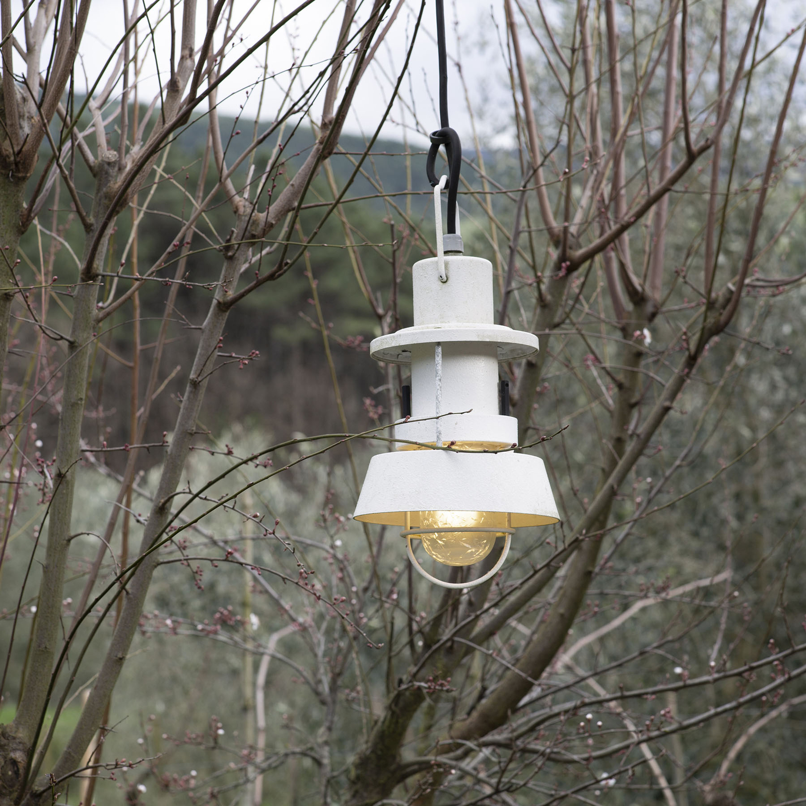 Martinelli Luce Polo outdoor hanging light Ø 21 cm