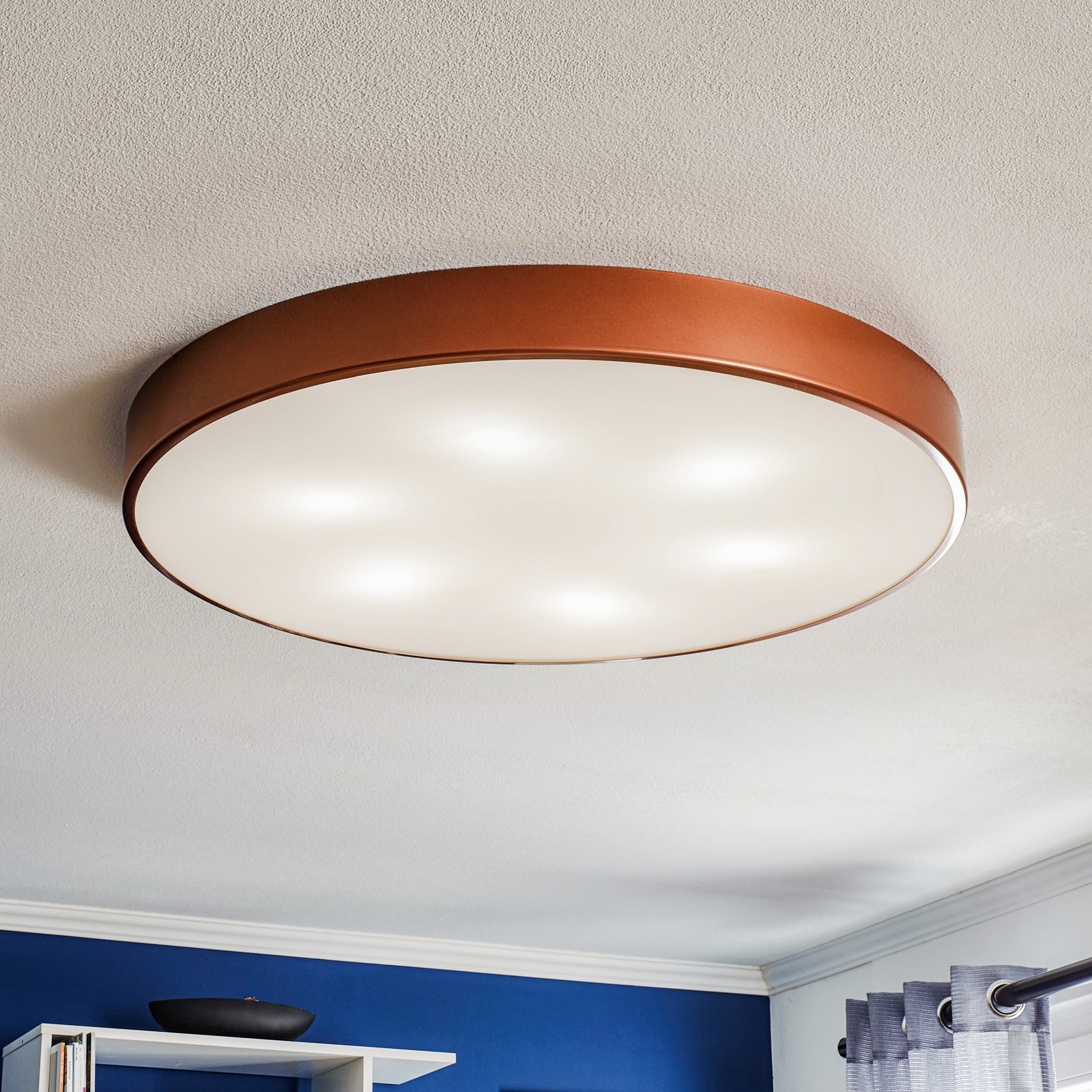 Cleo 800 ceiling light, sensor, Ø 78 cm copper