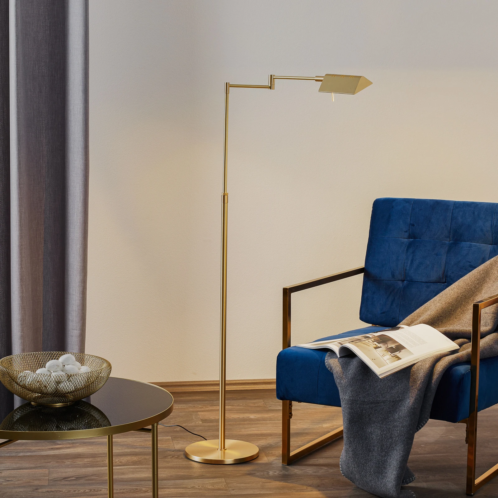 Lampada LED da pavimento Yveta di Lindby, color ruggine, in metallo, dimmerabile, lampada a LED da pavimento, lampada da pavimento, lampada da terra | Leroy Merlin