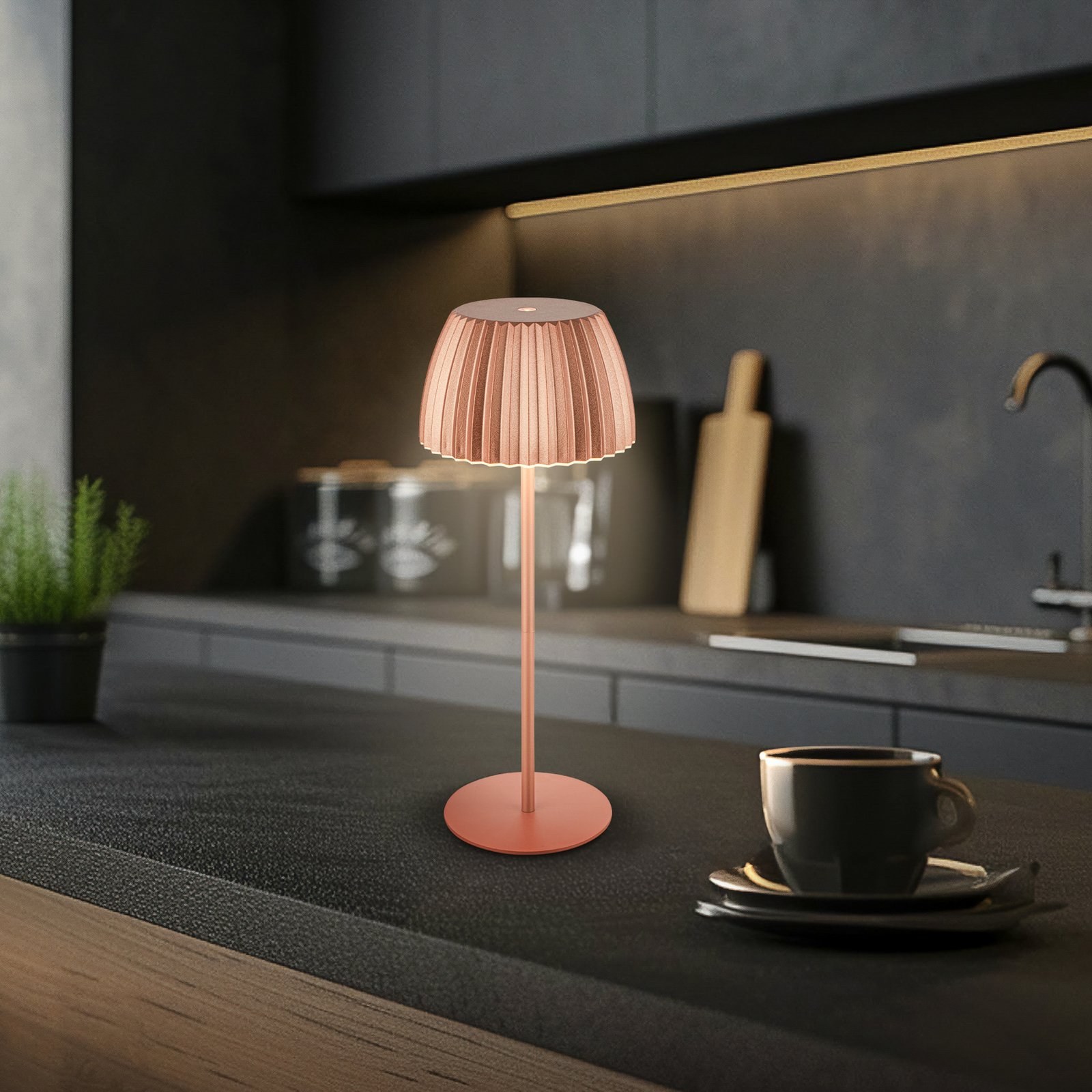 Lampe à poser LED rechargeable Brilo unplugged Riffle, 36 cm, cuivre