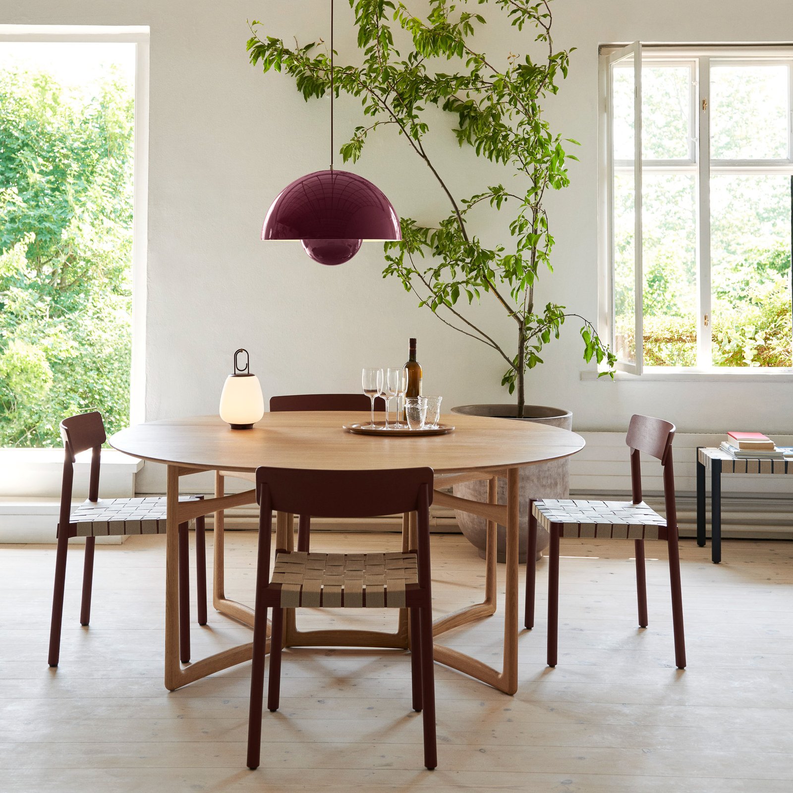 Závesné svietidlo Flowerpot VP7 Tangy Pink - &Tradition