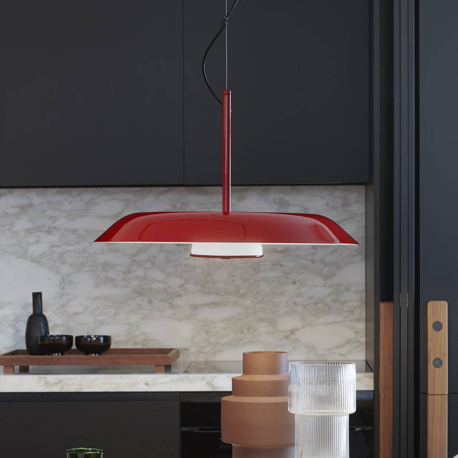 Oluce LED-Hängelampe Iride, Ø 85 cm, rot, Metall, Glas günstig online kaufen