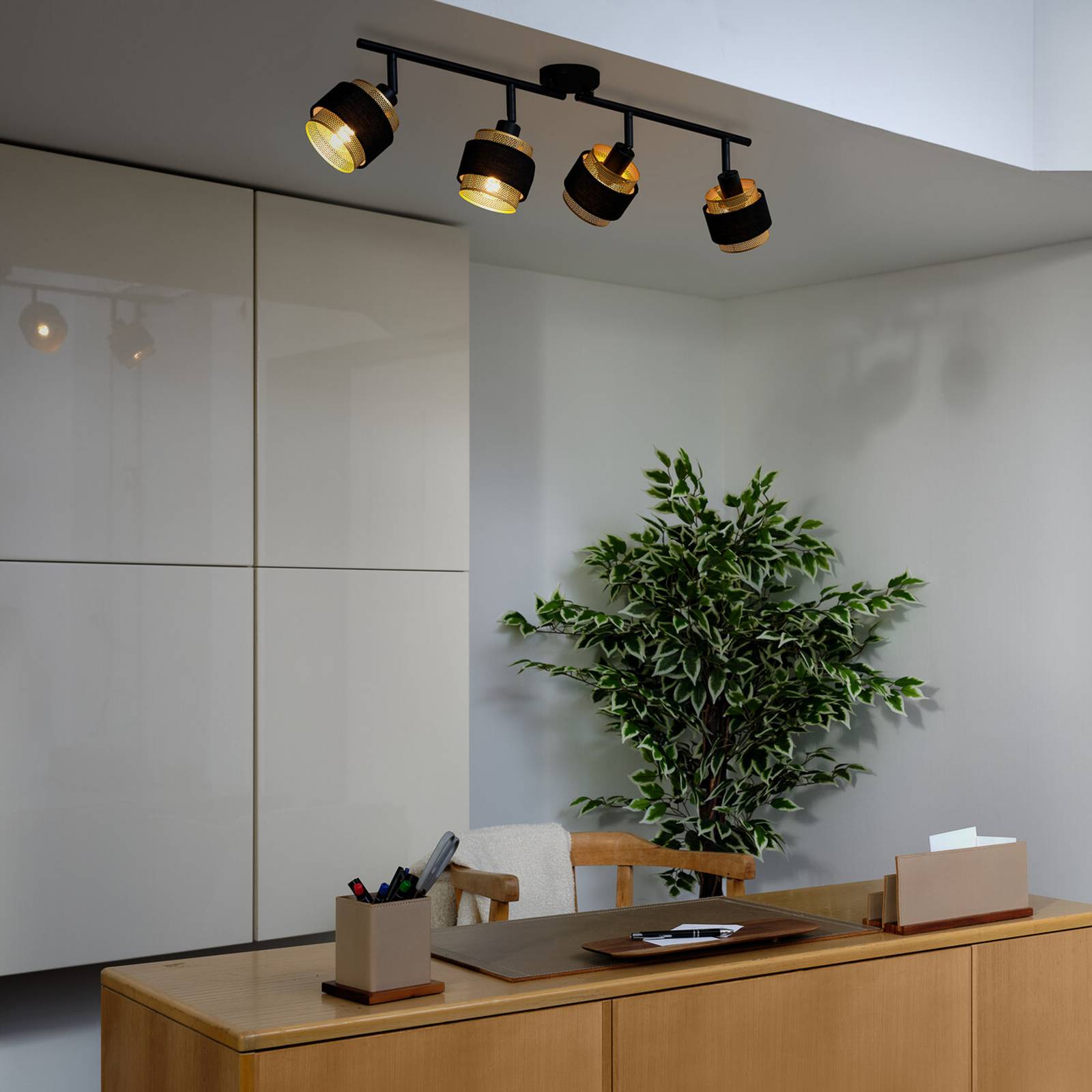 OSRAM Deckenleuchte Decor Spot Hornet, 4-fl., schwarz/gold günstig online kaufen