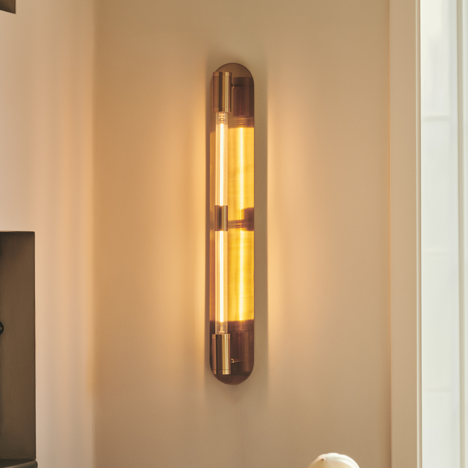 Wall light Liberty Double, gold-coloured, 2-bulb, height 83 cm