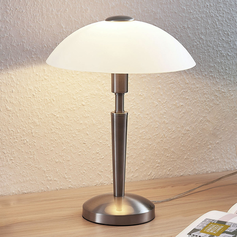 Lampe à poser Tibby avec abat-jour en verre nickel