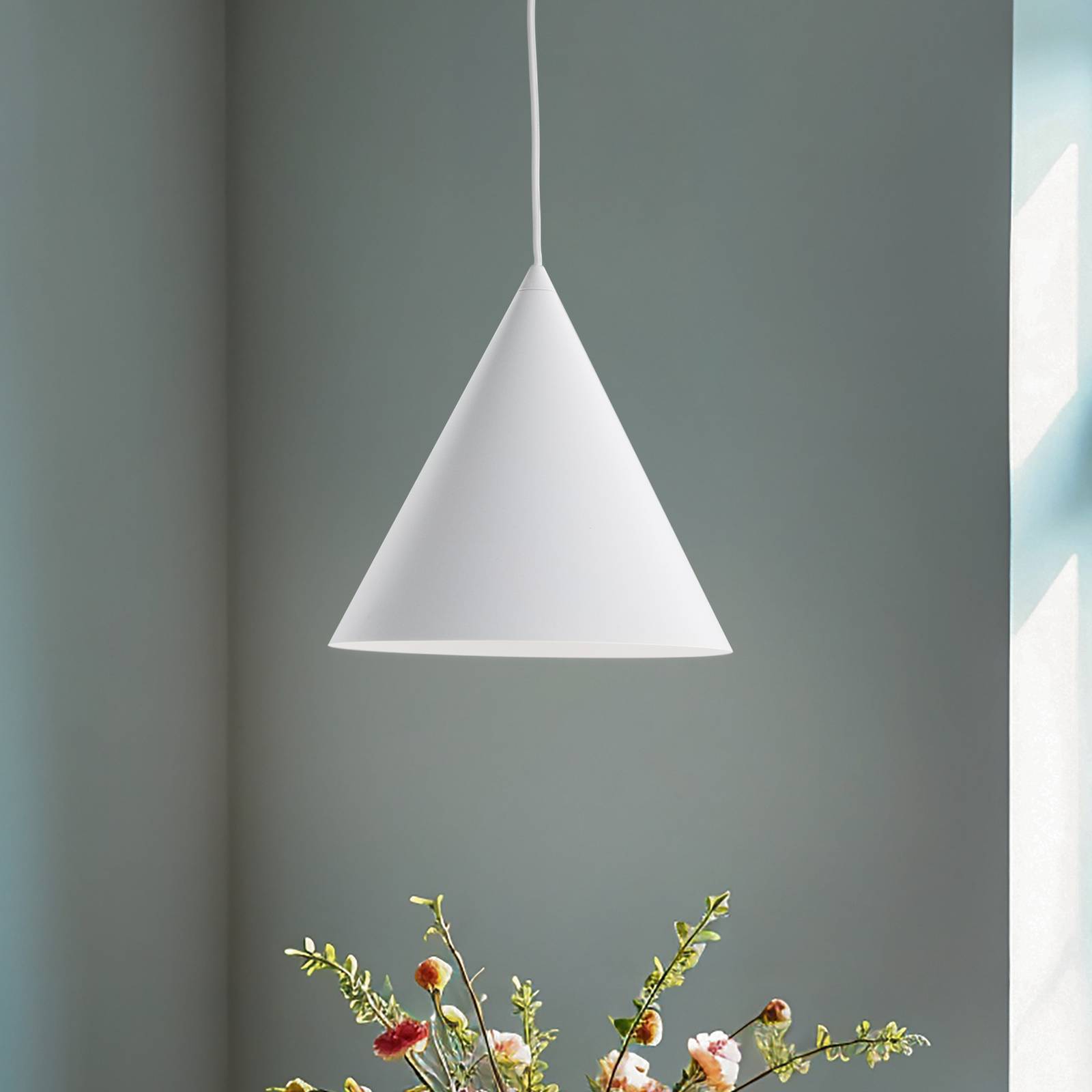 Lampa wisząca Cono, biała, Ø 25 cm, stal, 1-punktowa
