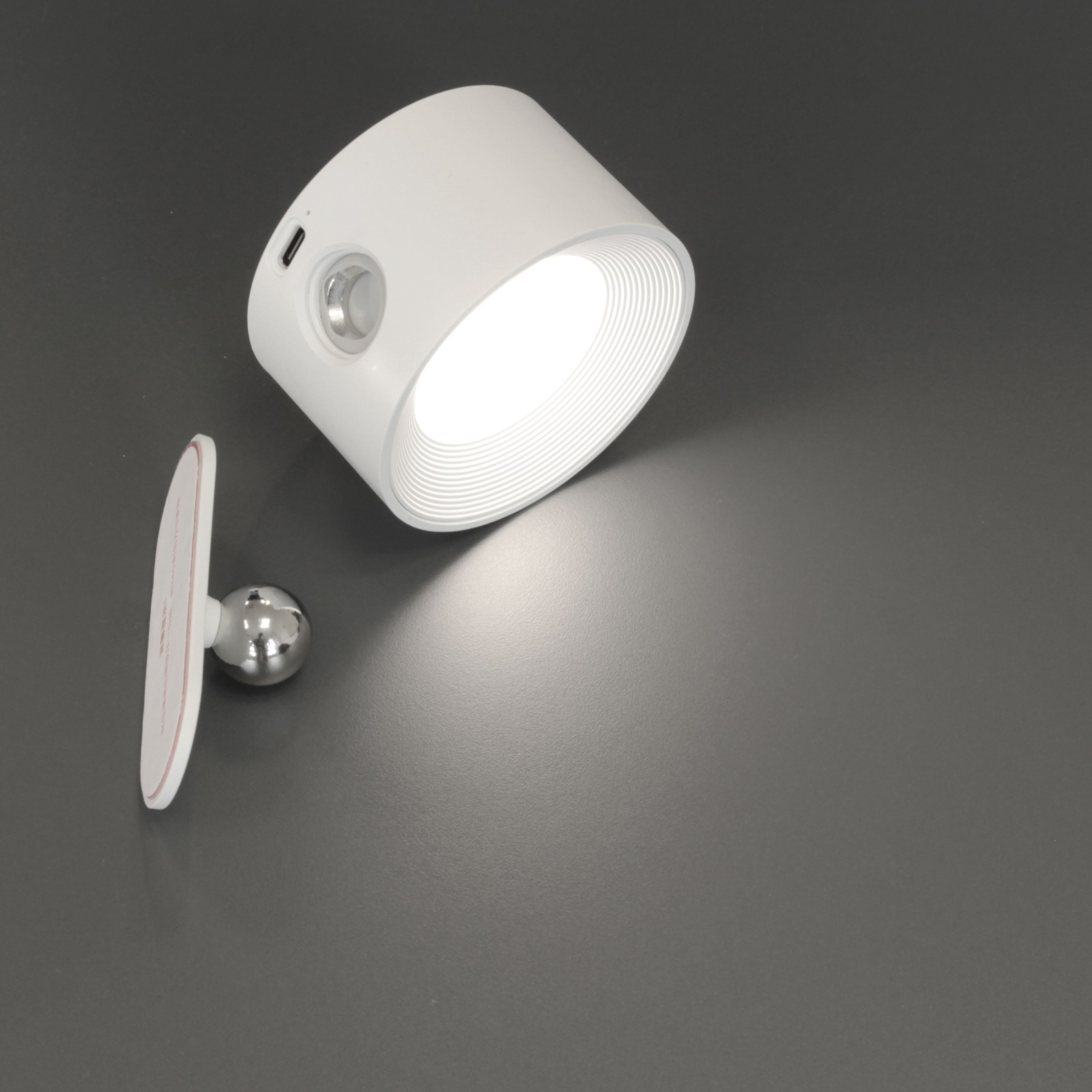 Akku LED recarregável Magnetics, branco, CCT, com íman