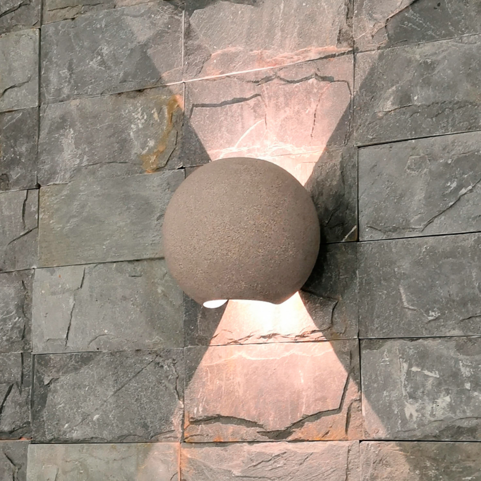 LED-Außenwandlampe Loom aus Beton