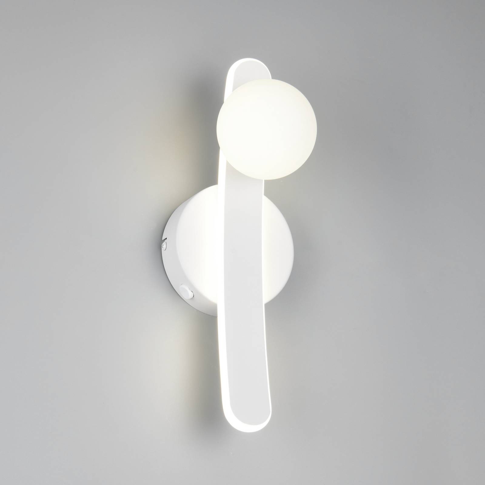 Trio Lighting LED wandlamp Napoli, mat wit, hoogte 34 cm, metaal, CCT