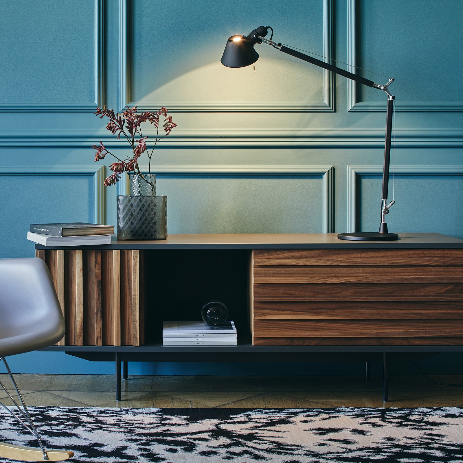 Tolomeo Lampada da Tavolo E27 Nero con Base Nero - Artemide