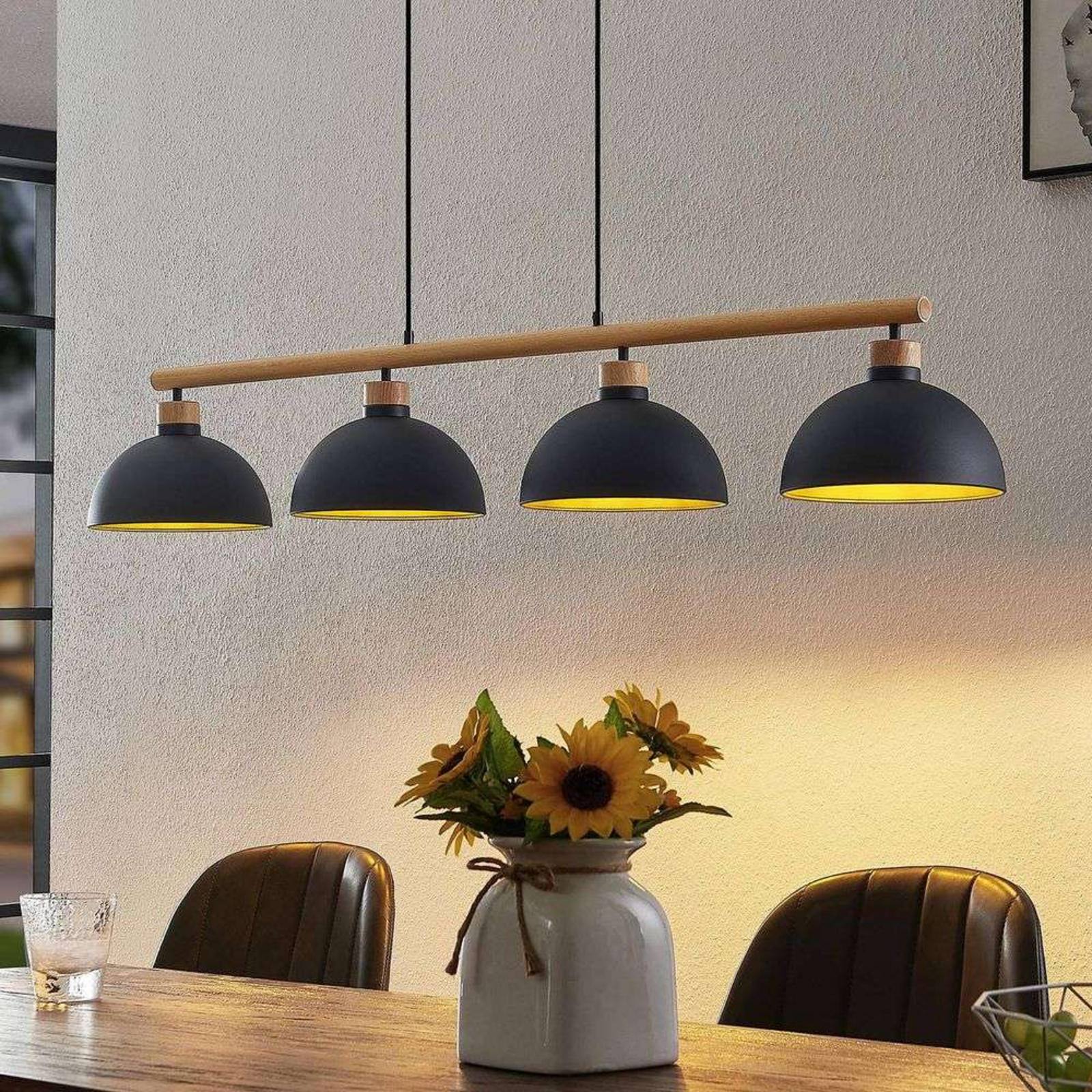 Tirzana 4 Lustră Pendul Black/Light Wood - Lindby