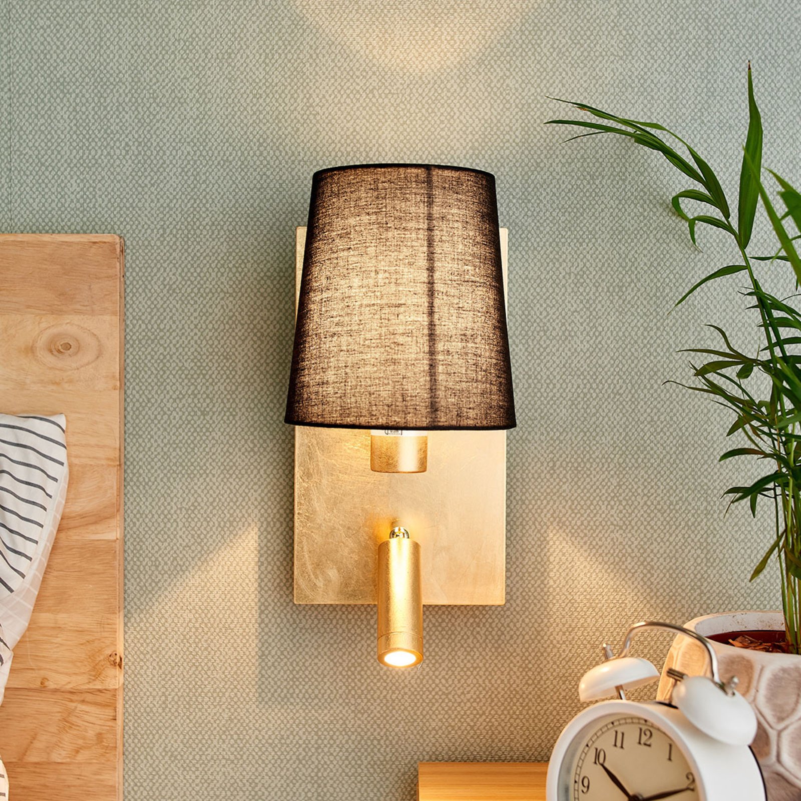 Aiden Wall Lamp Gold/Black - Lindby
