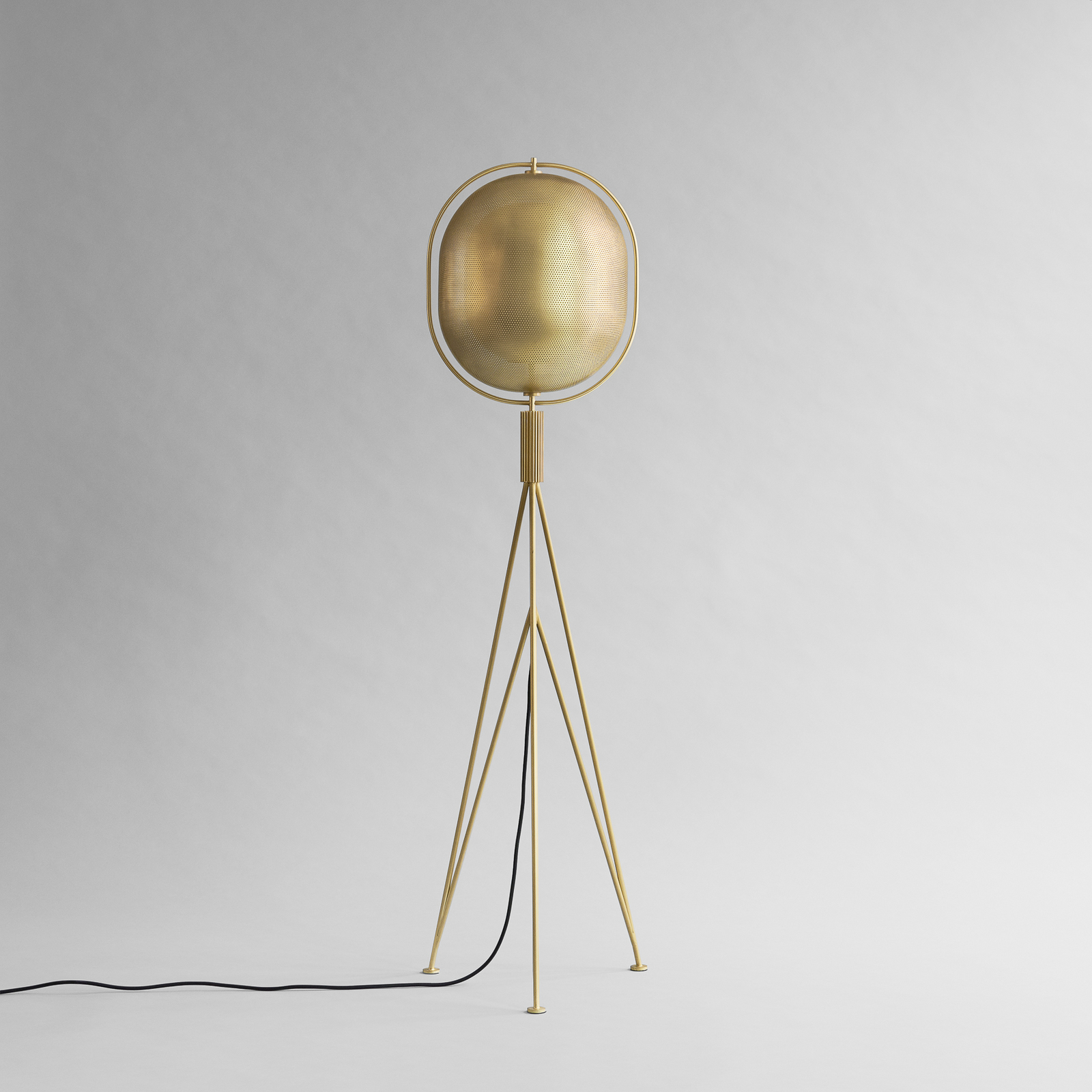 Lampadar Pearl, alamă, înălțime 140 cm, aluminiu - 101 Copenhagen
