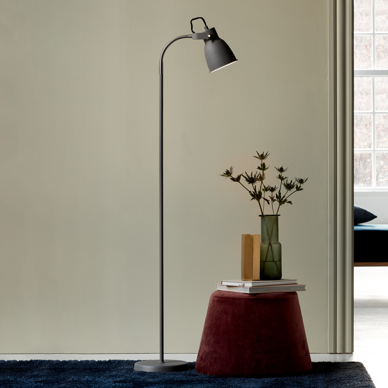 Adrian metal floor lamp