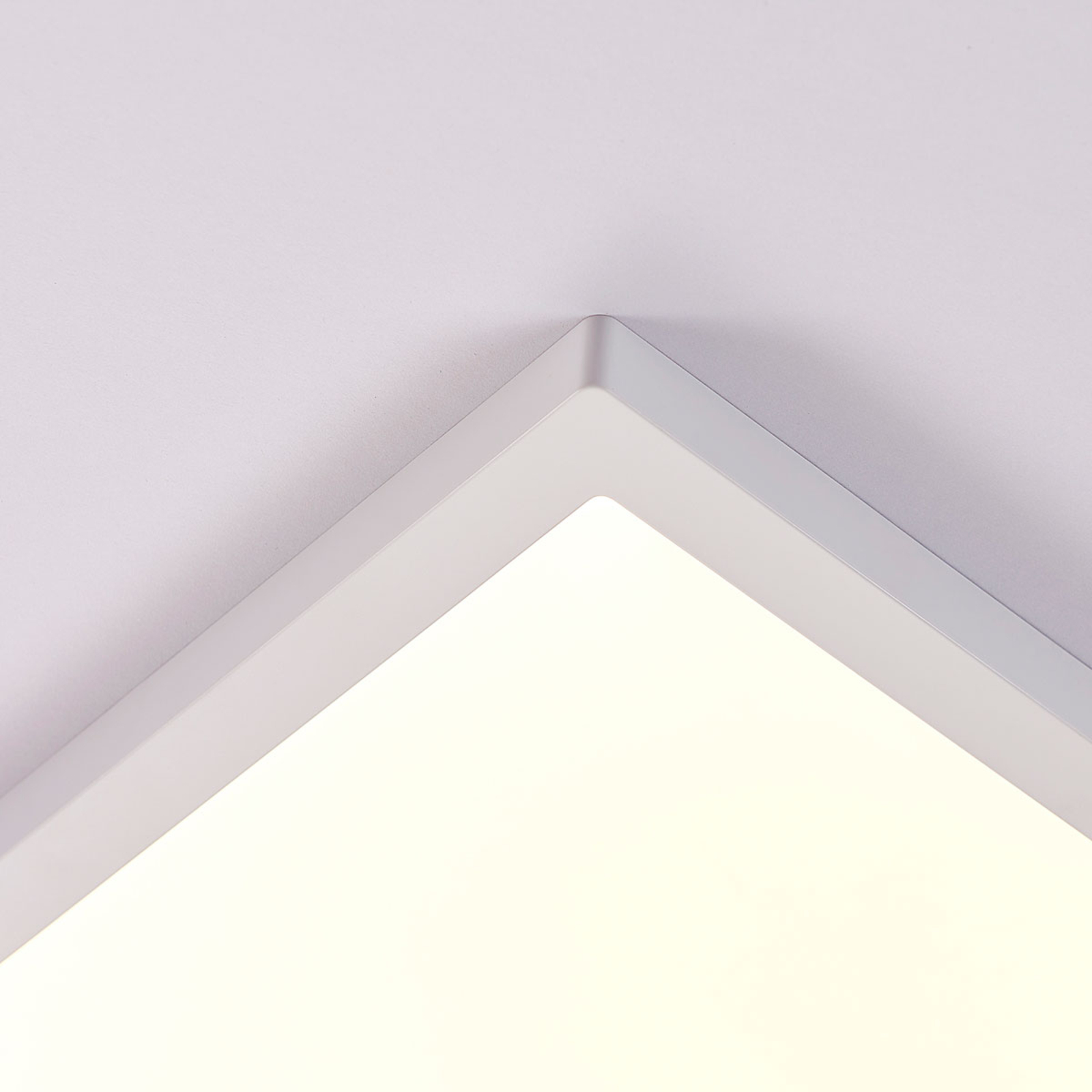 Solvie Plafón LED, blanco, angular, 30 x 30 cm