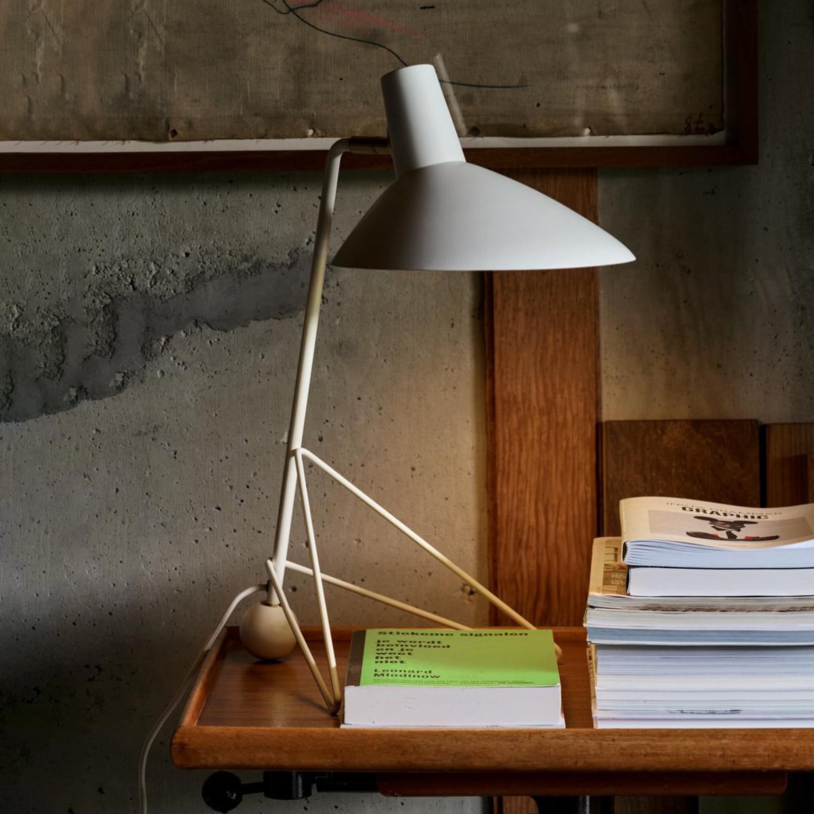 Tripod HM9 bordlampe, mat hvid &Tradition - Stue - Aluminium - Trebenet
