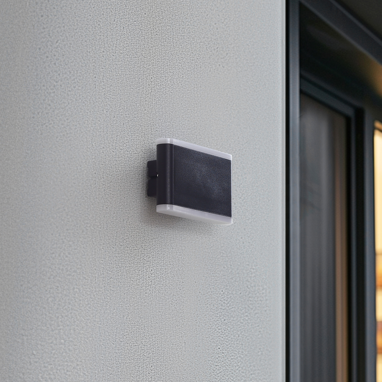 Elvi LED Smart Buiten Wandlamp Zwart - Lindby