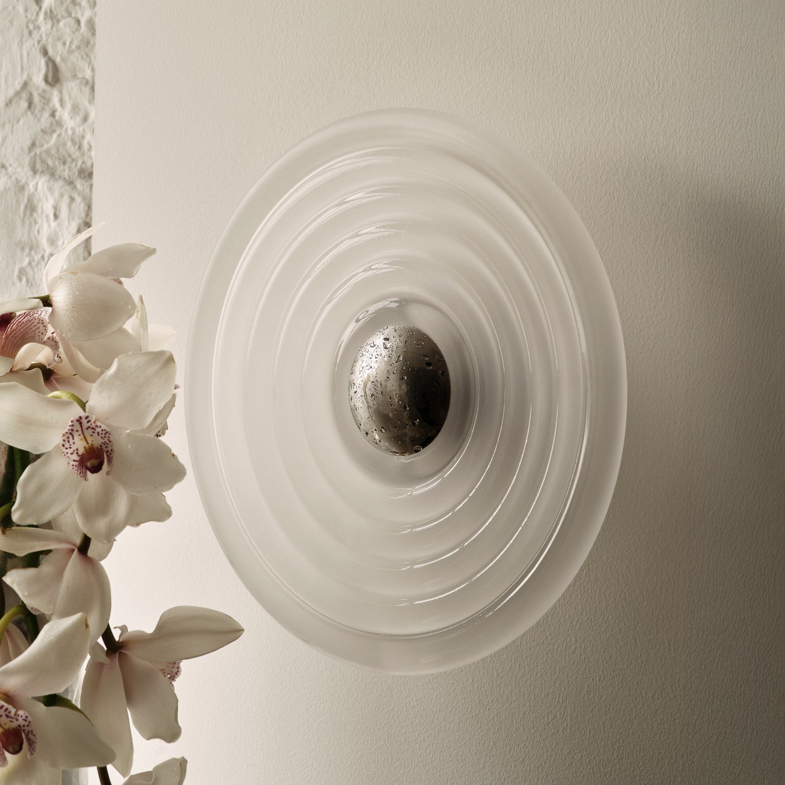 Press Sphere Mini LED-væglampe, frostet, Ø 22 cm - Tom Dixon