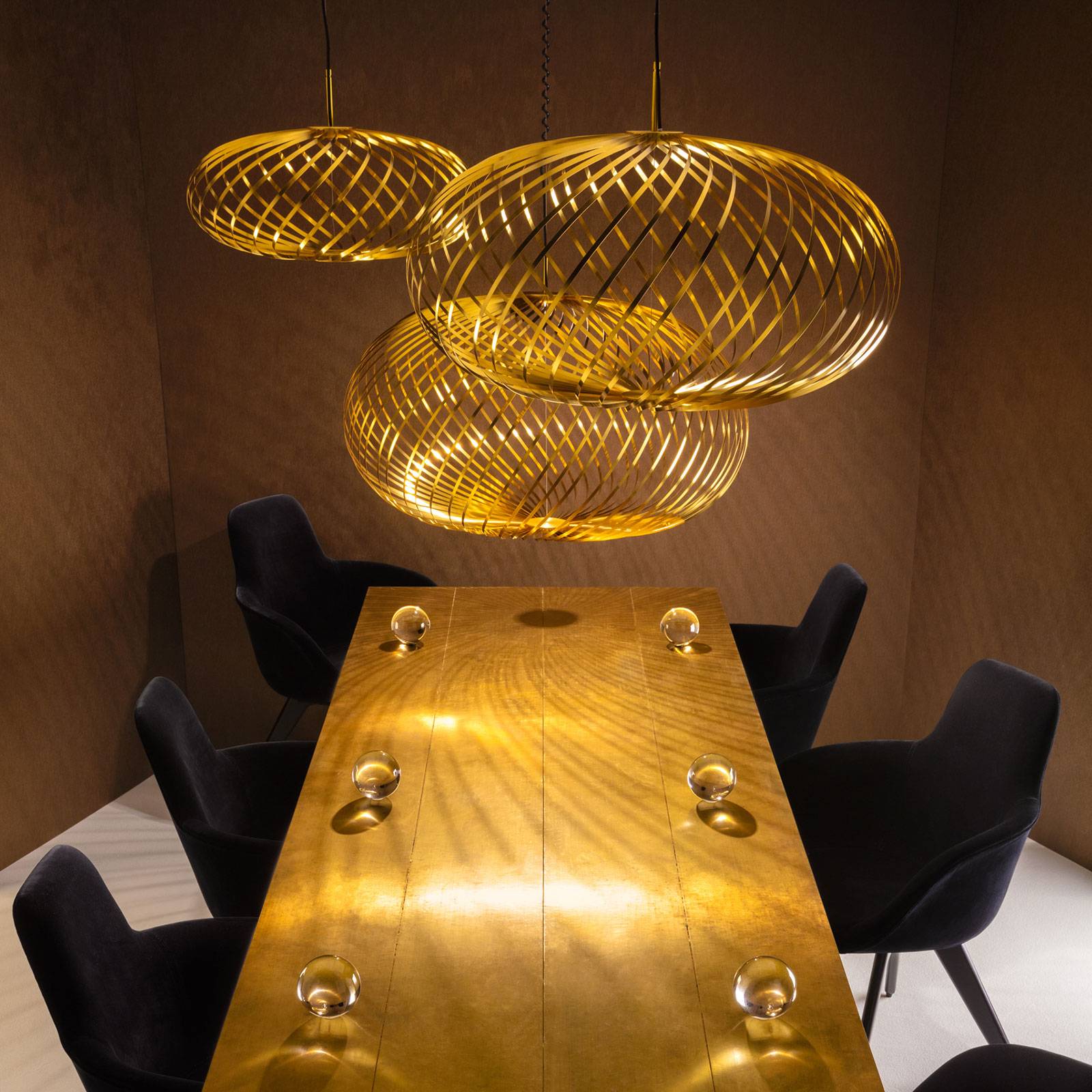 Tom Dixon Spring lampa wisząca Ø 79 cm mosiądz