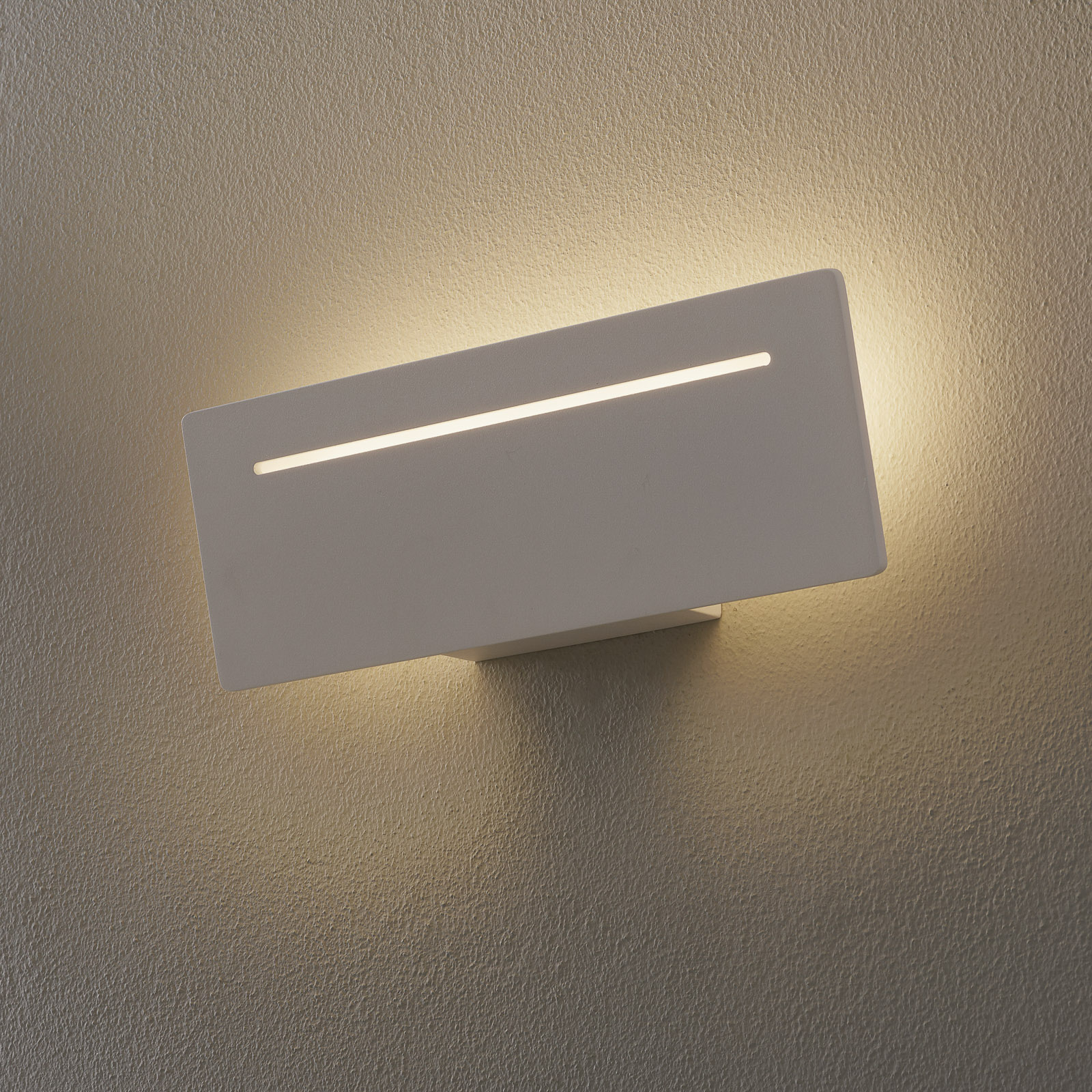 LED-Wandleuchte Toja, warmweiß