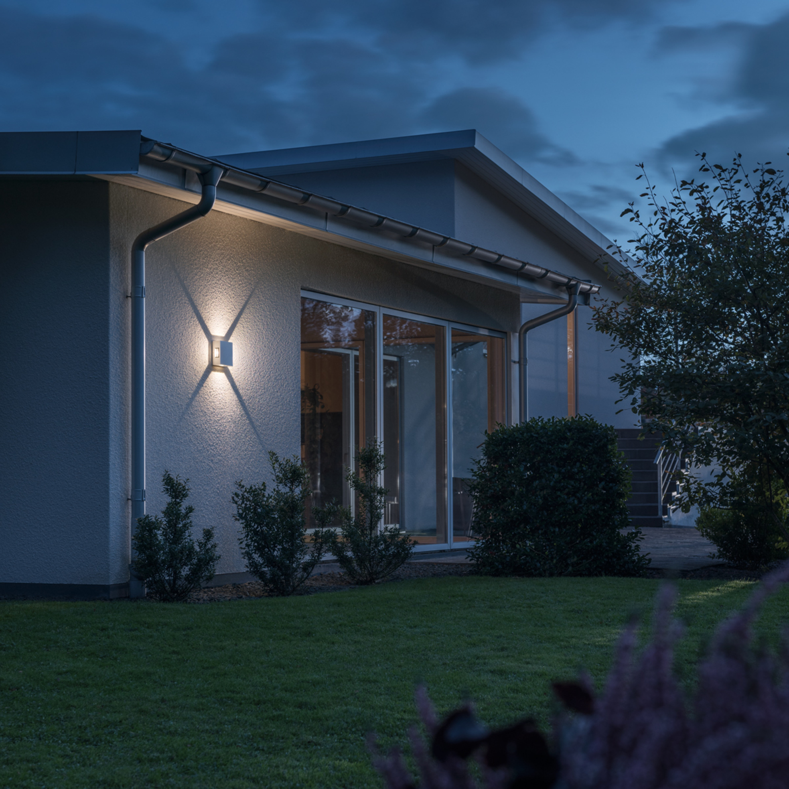 Cremona - LED-Außenwandleuchte, verstellbar, weiß