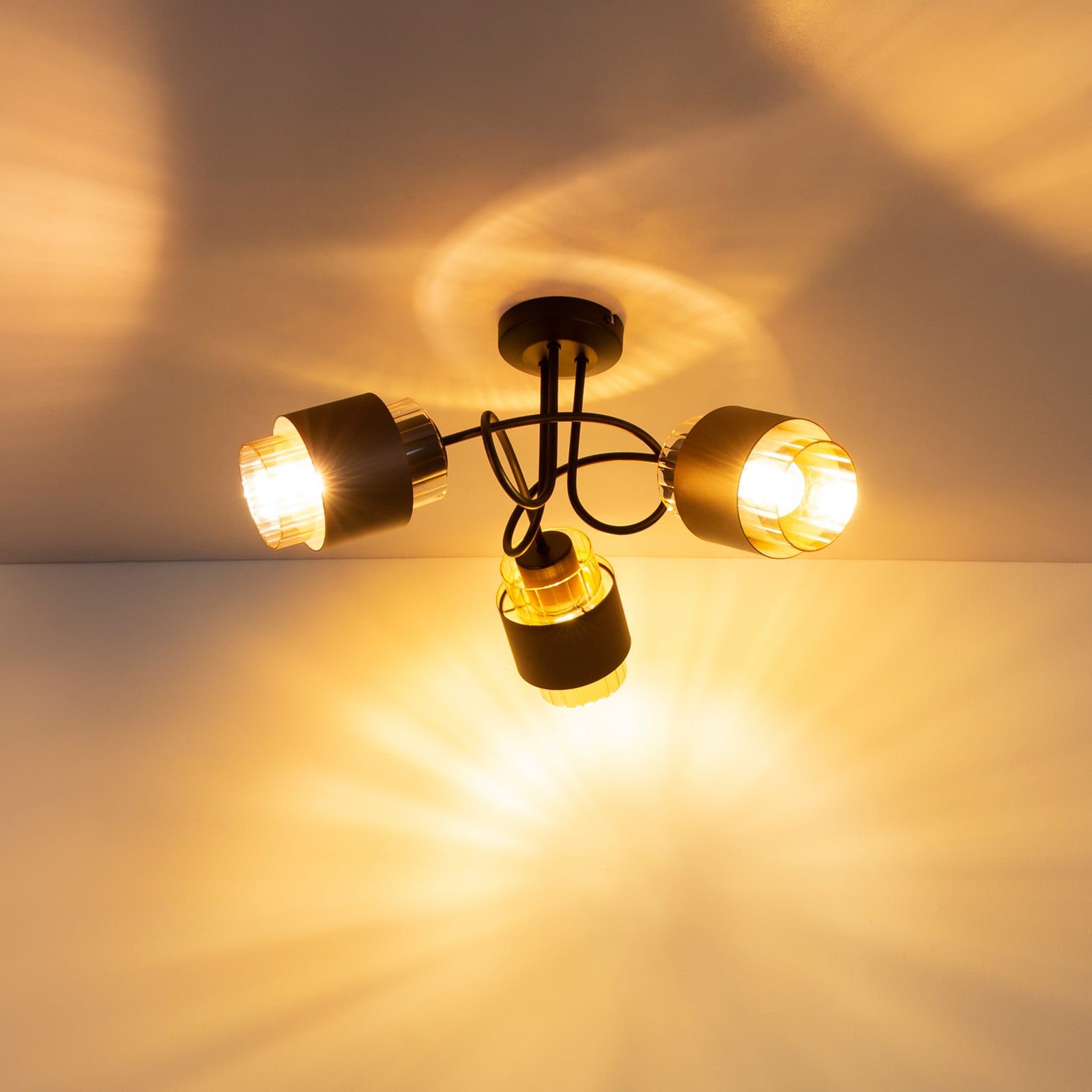 Plafondlamp Milley, amber/brons, glas, Ø 43 cm, 3-lamps, E27 Plafondlamp Milley, amber/brons, glas, Ø 43 cm, 3-lamps, E27