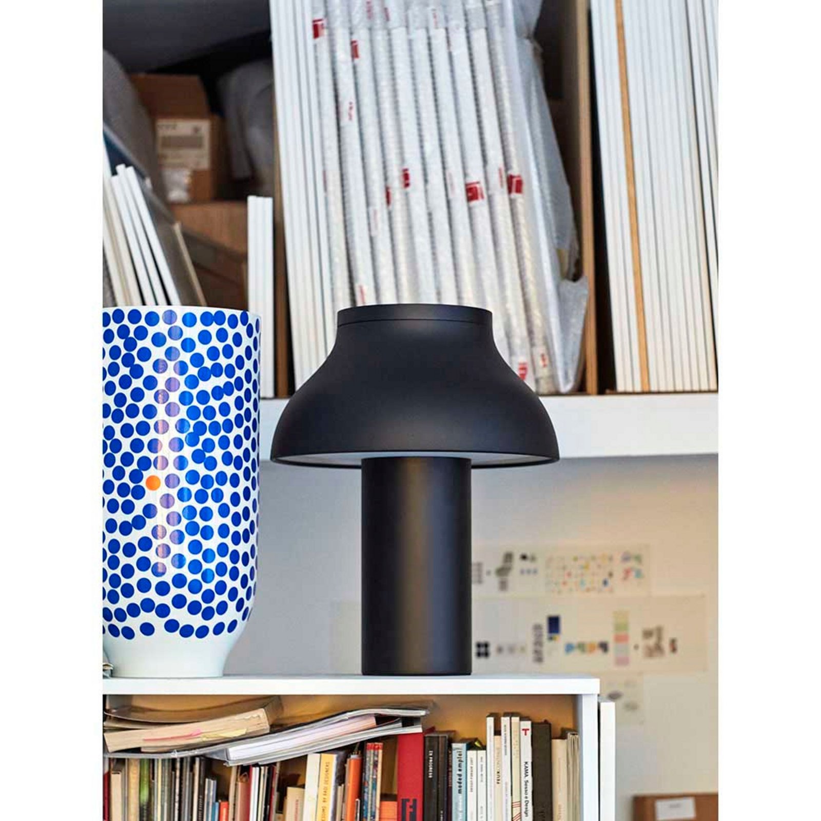 PC Table Lamp L Soft Black/Alu - HAY