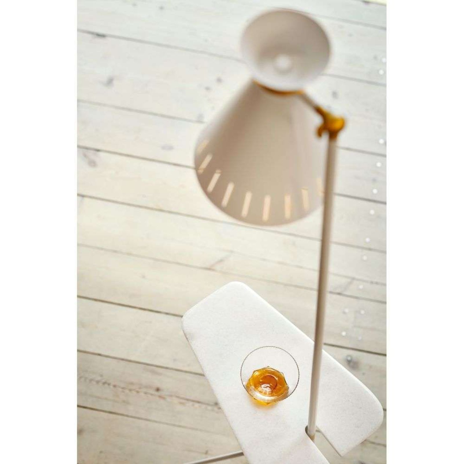 Cone Golvlampa w/Bord Clear White/Marble - Warm Nordic