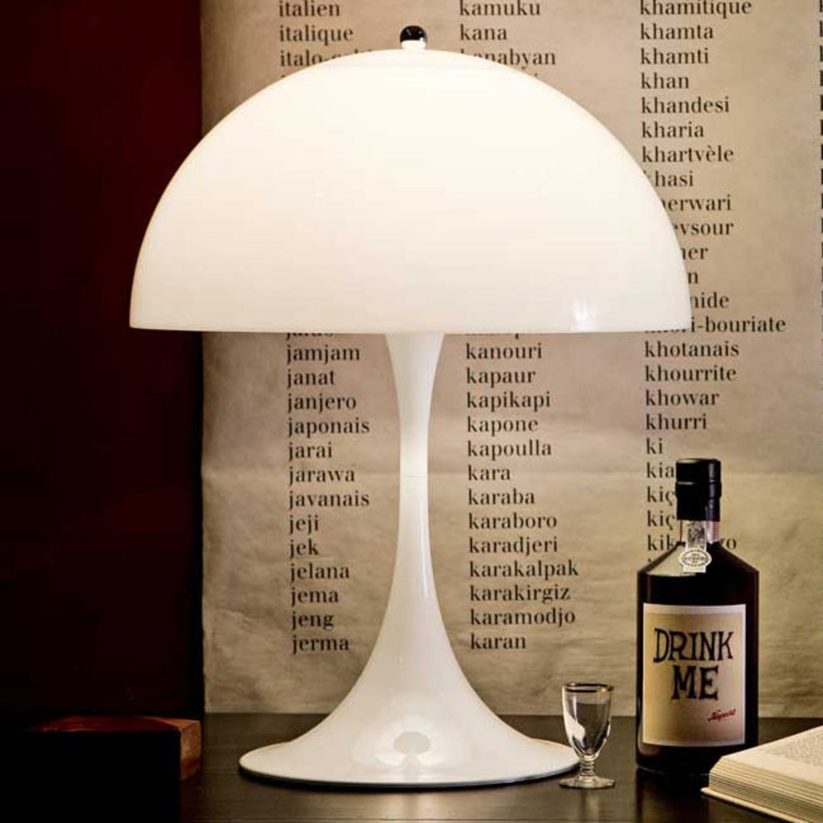 Panthella 400 Asztali Lámpa White Opal - Louis Poulsen