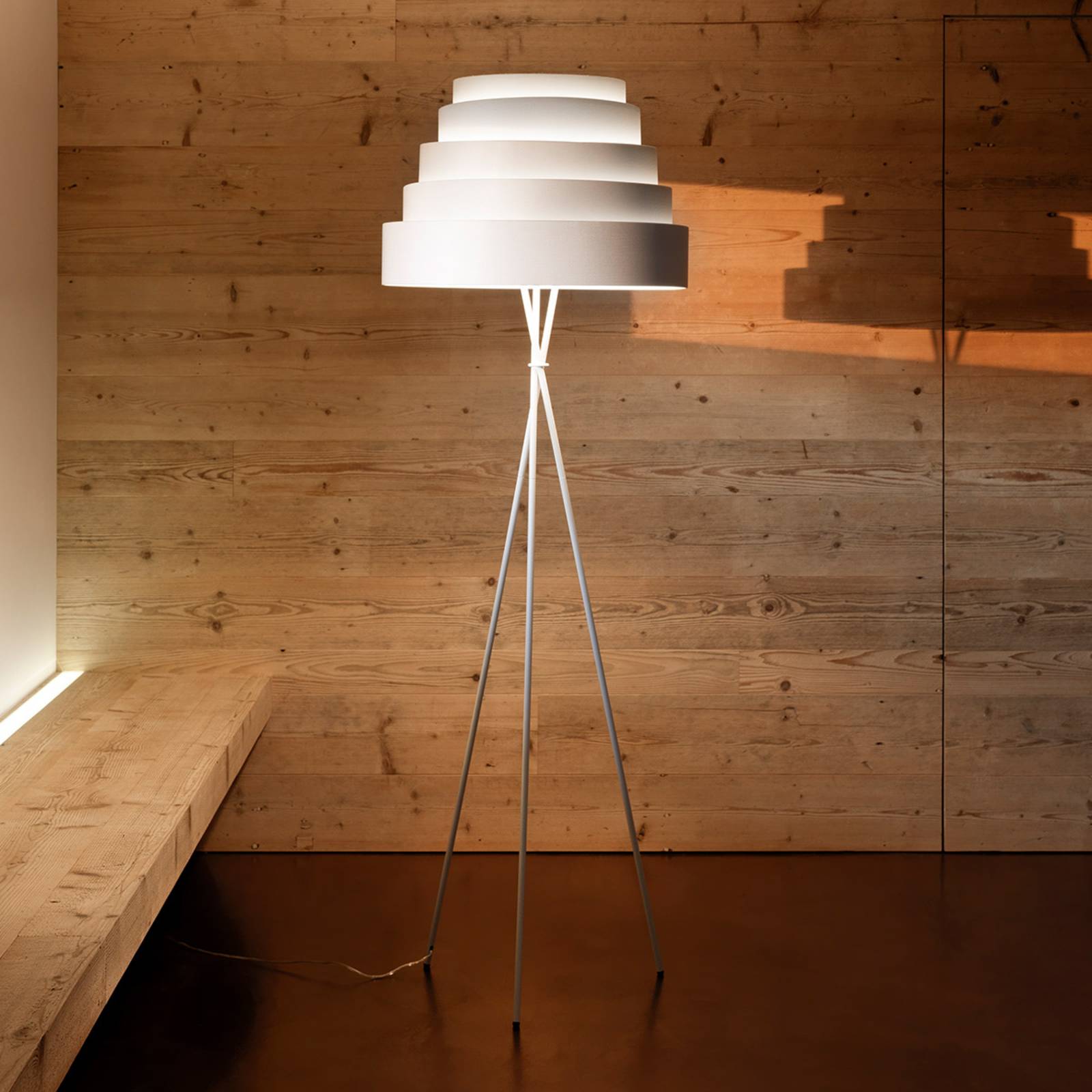 Karboxx Babel beautiful floor lamp on a tripod, white, for Living / Dining Room, fabric, metal, E27, 250 W, energy efficiency: A++