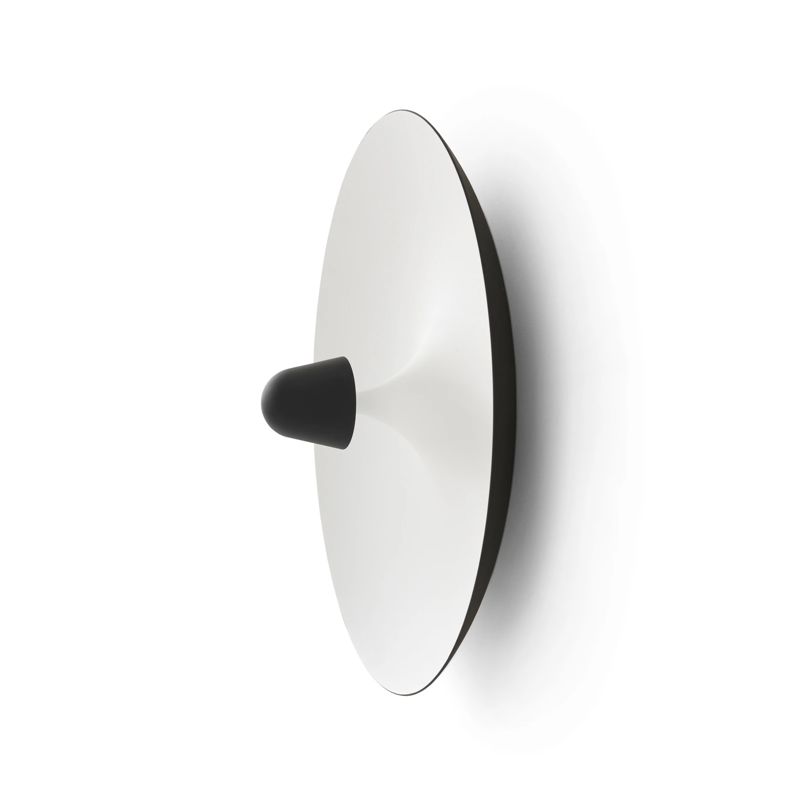 New Works LED wandlamp Kantarell, zwart/wit, Ø 55 cm