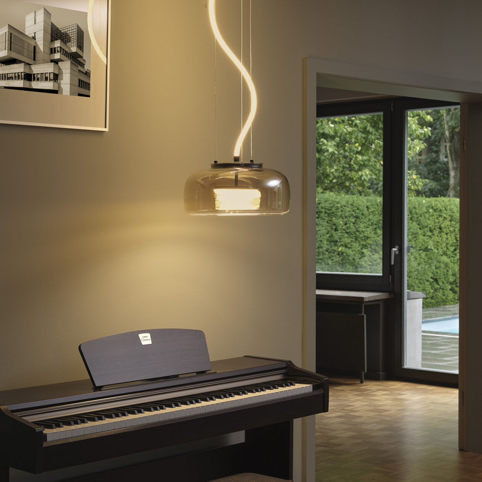 OSRAM DECOR GLOW LED lógó lámpa, szürke/fekete, Ø 38 cm, felfelé/lefelé OSRAM DECOR GLOW LED lógó lámpa, szürke/fekete, Ø 38 cm, felfelé/lefelé