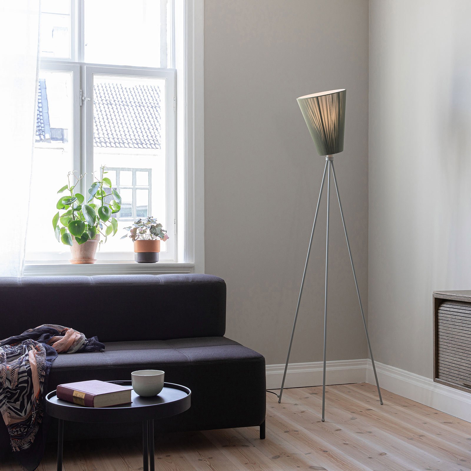 Oslo Wood Golvlampa Light Grey/Olive - Northern